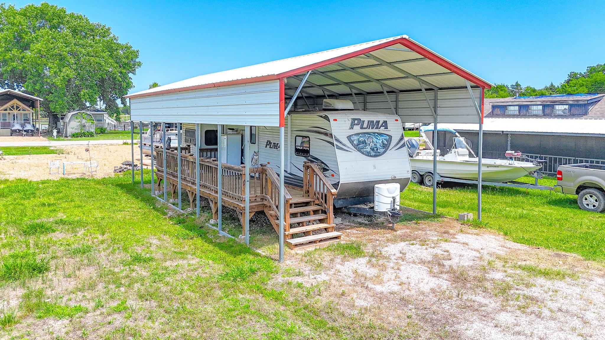 main property photo 26
