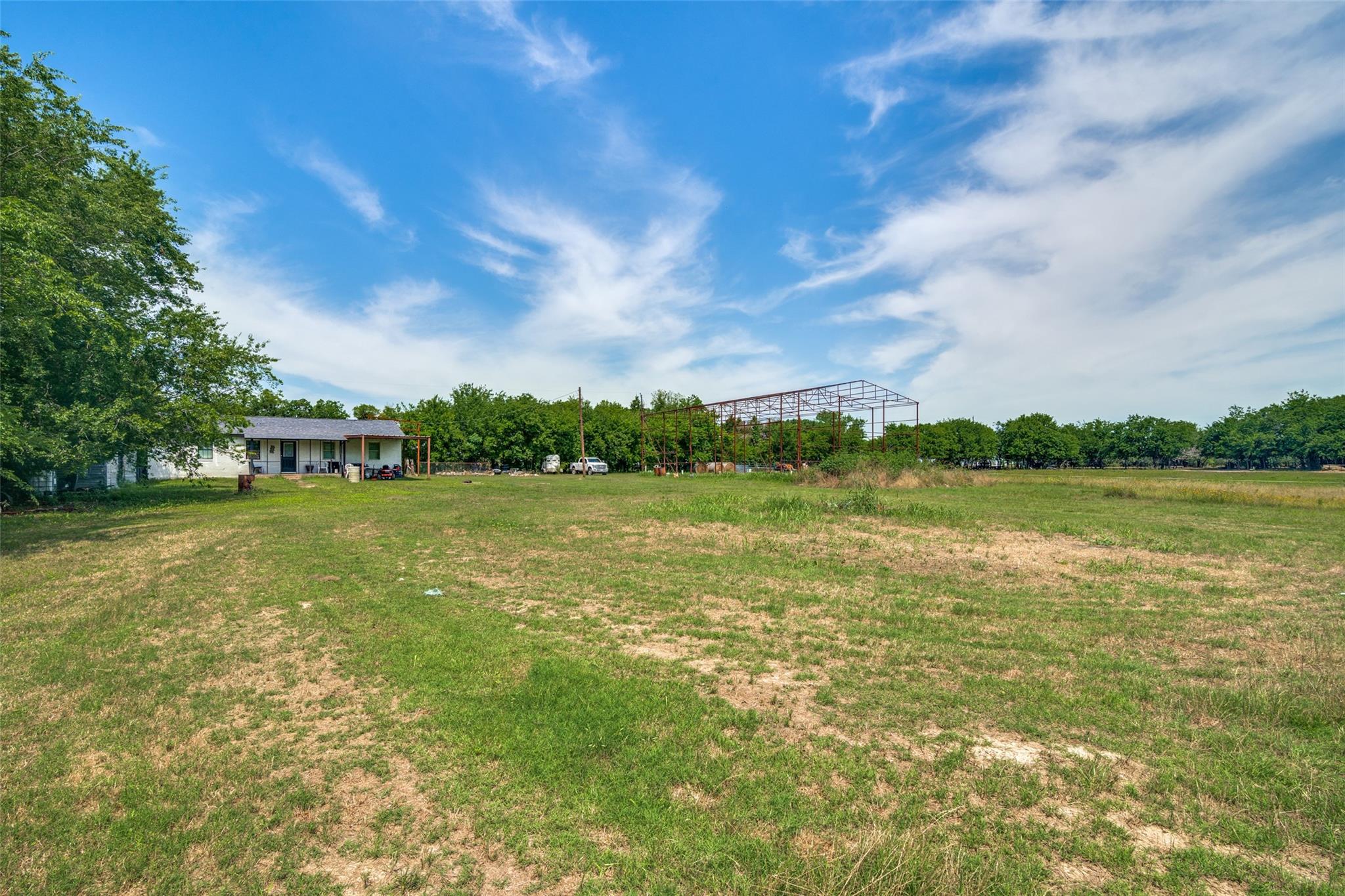 main property photo 22