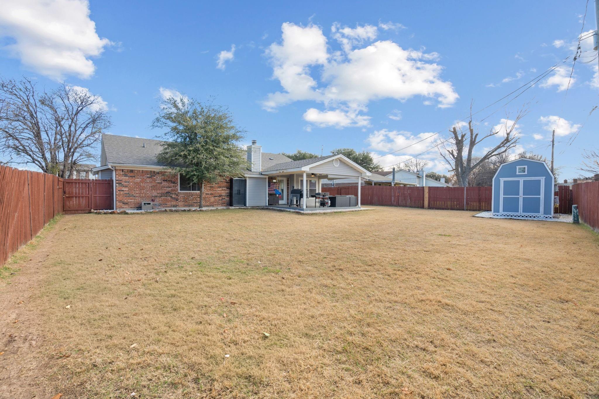 main property photo 29