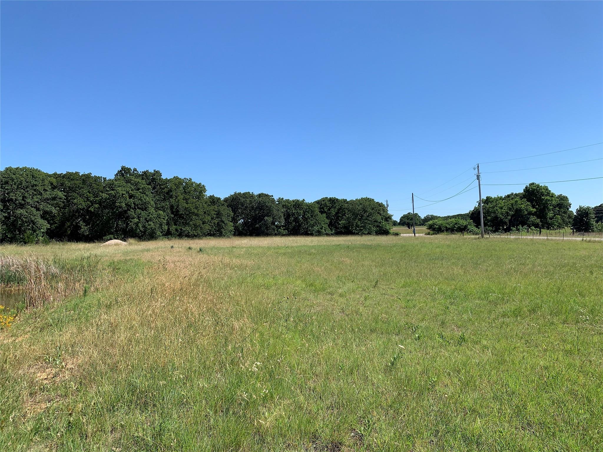 main property photo 6