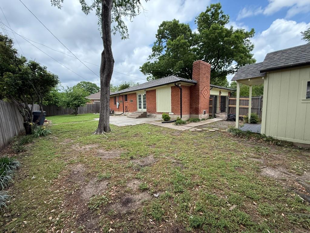 main property photo 21