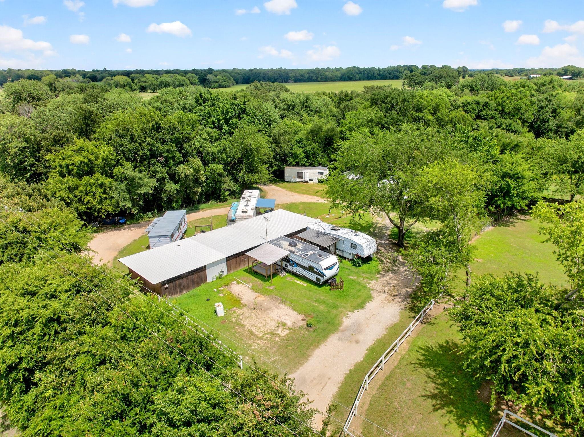 main property photo 31