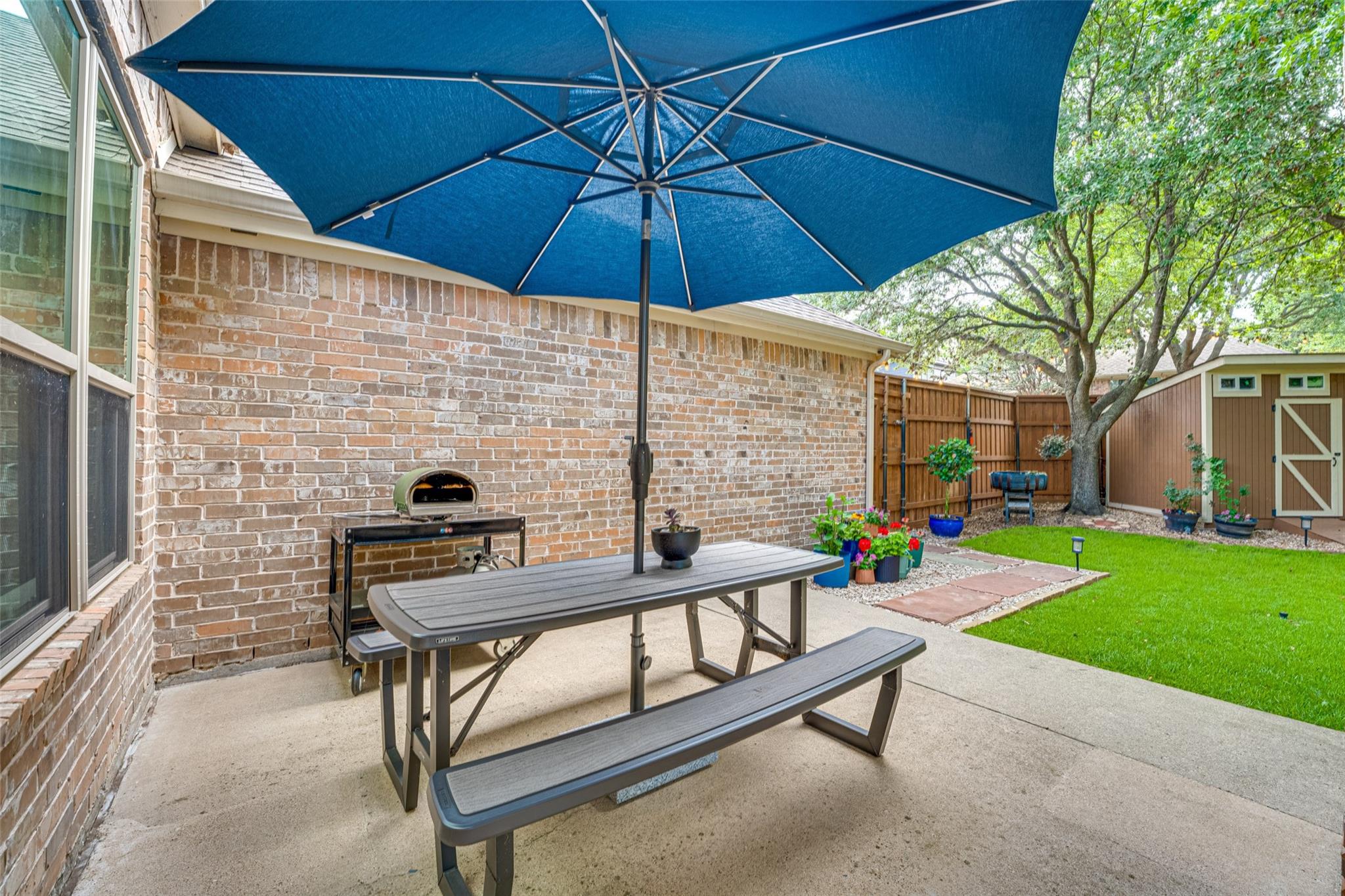 main property photo 32