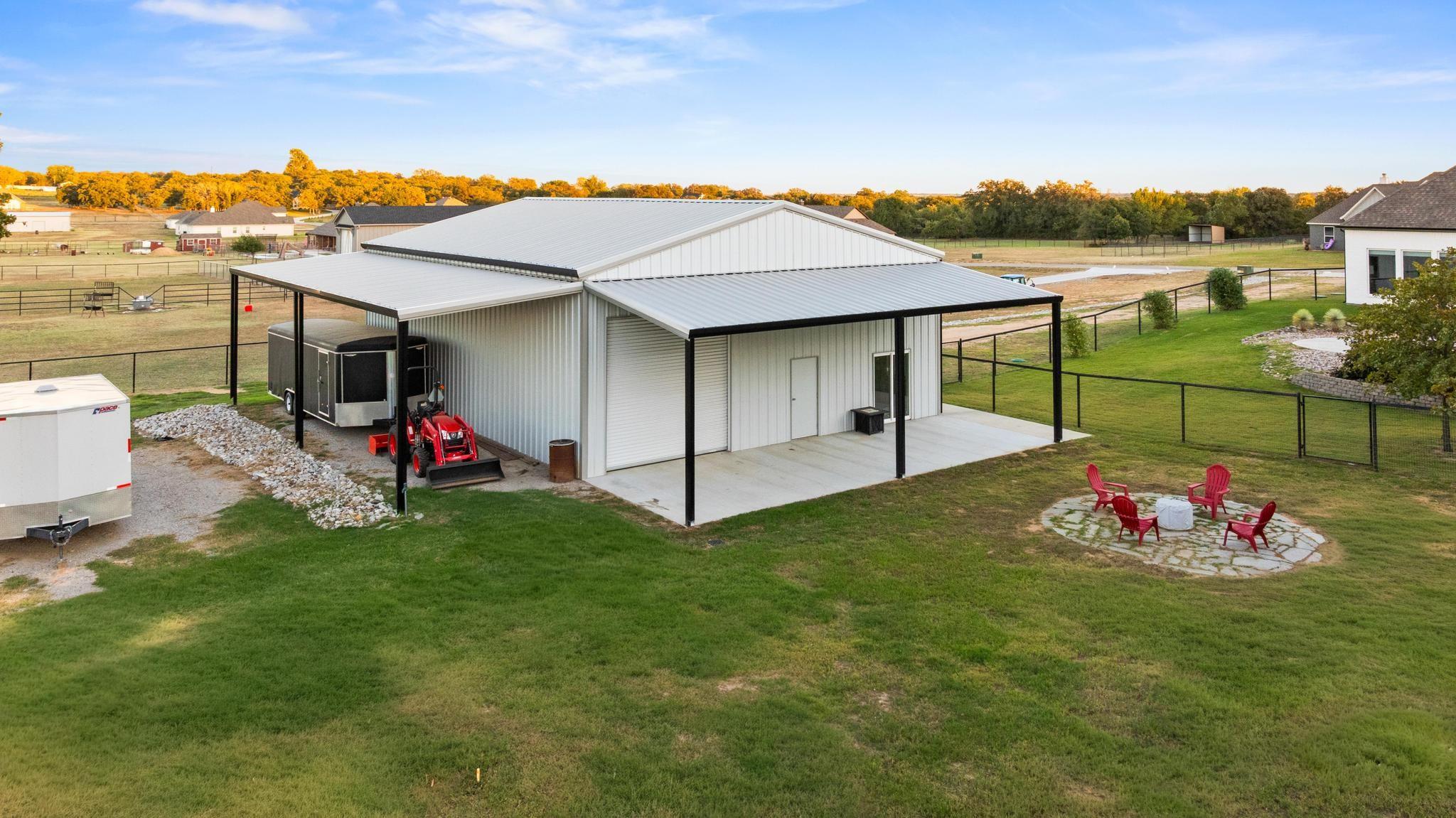 main property photo 31