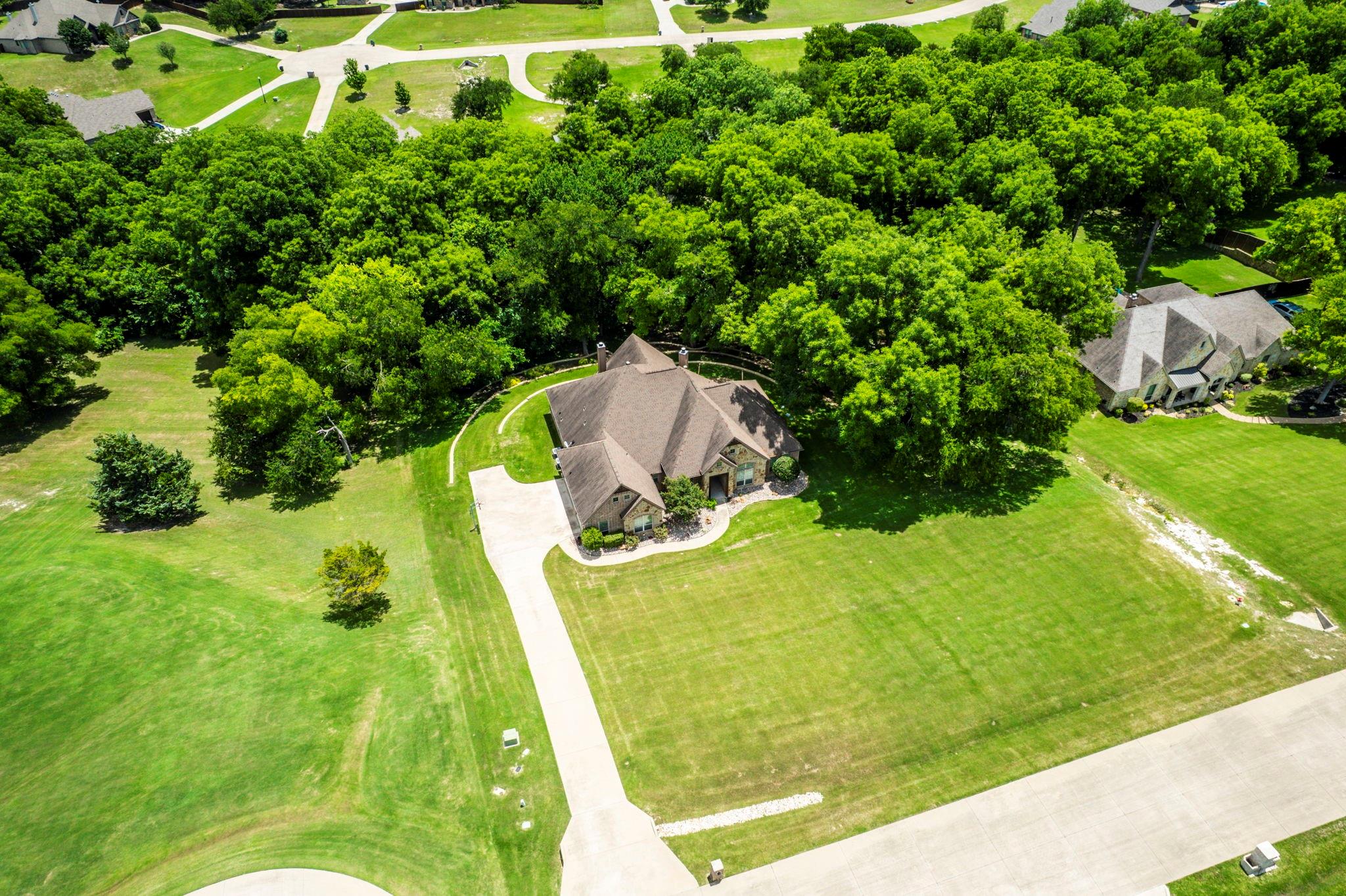 main property photo 38