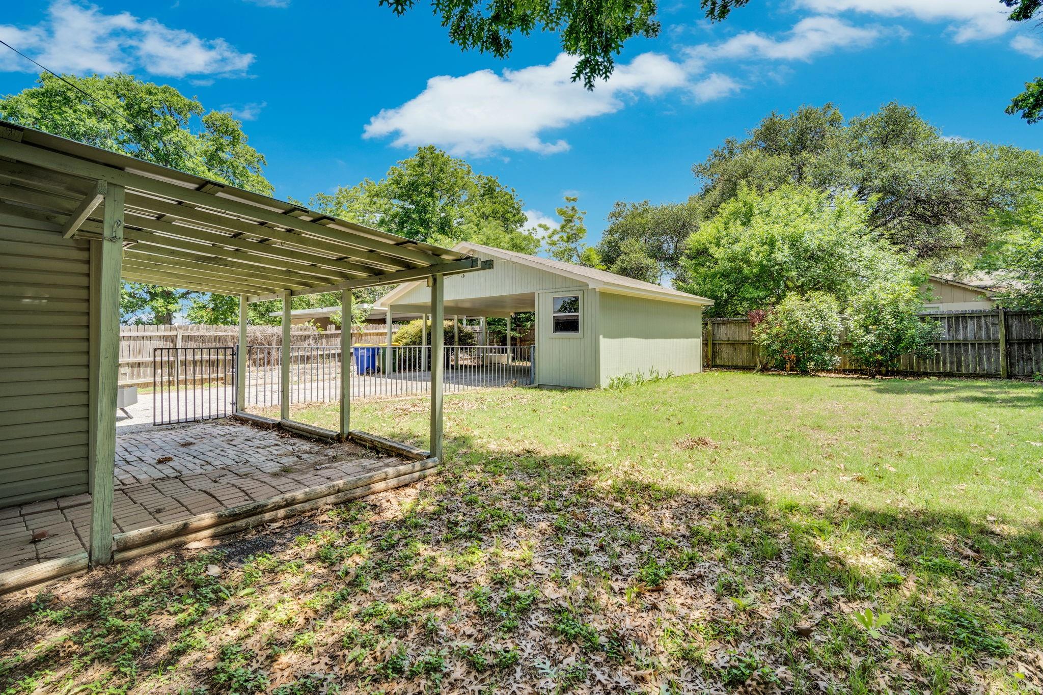 main property photo 20