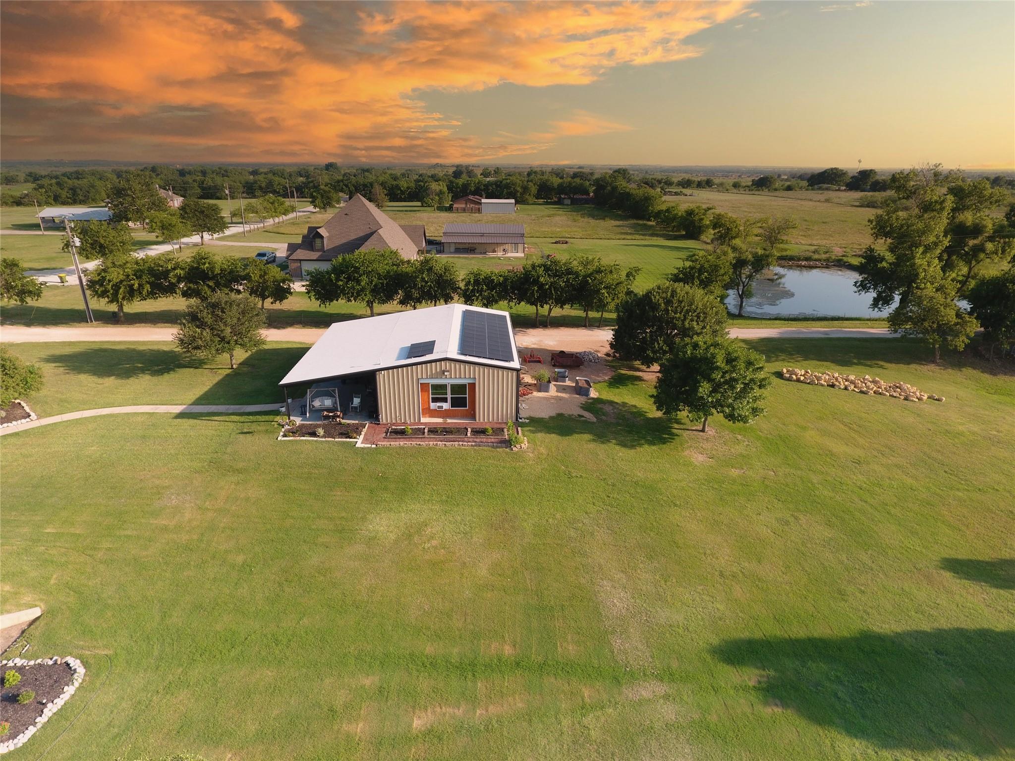 main property photo 26