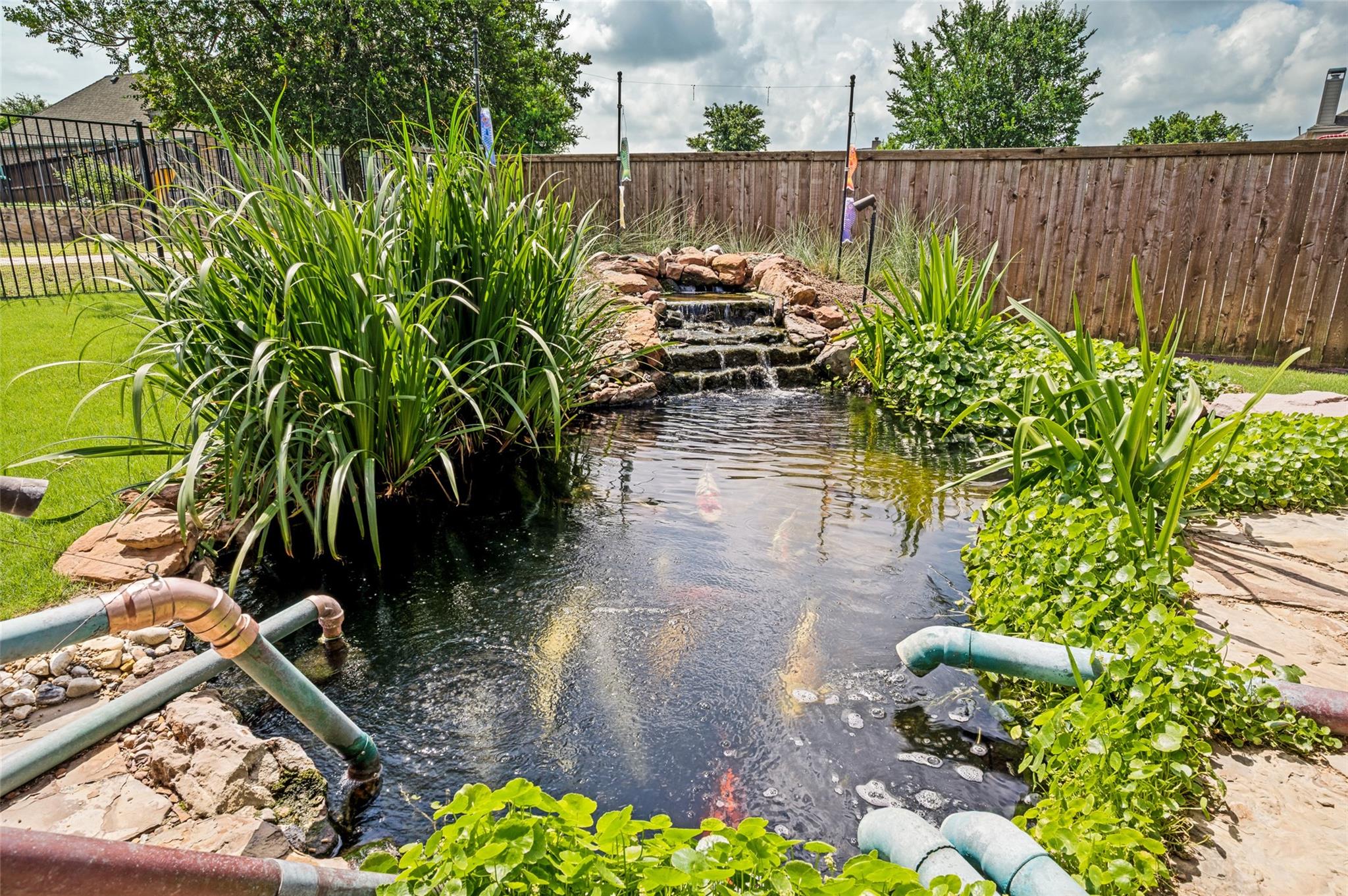 main property photo 27
