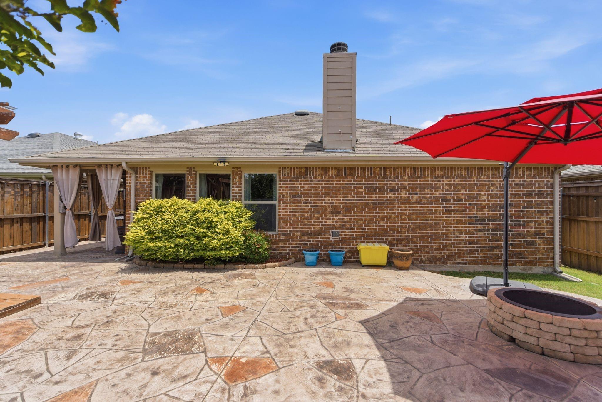 main property photo 26