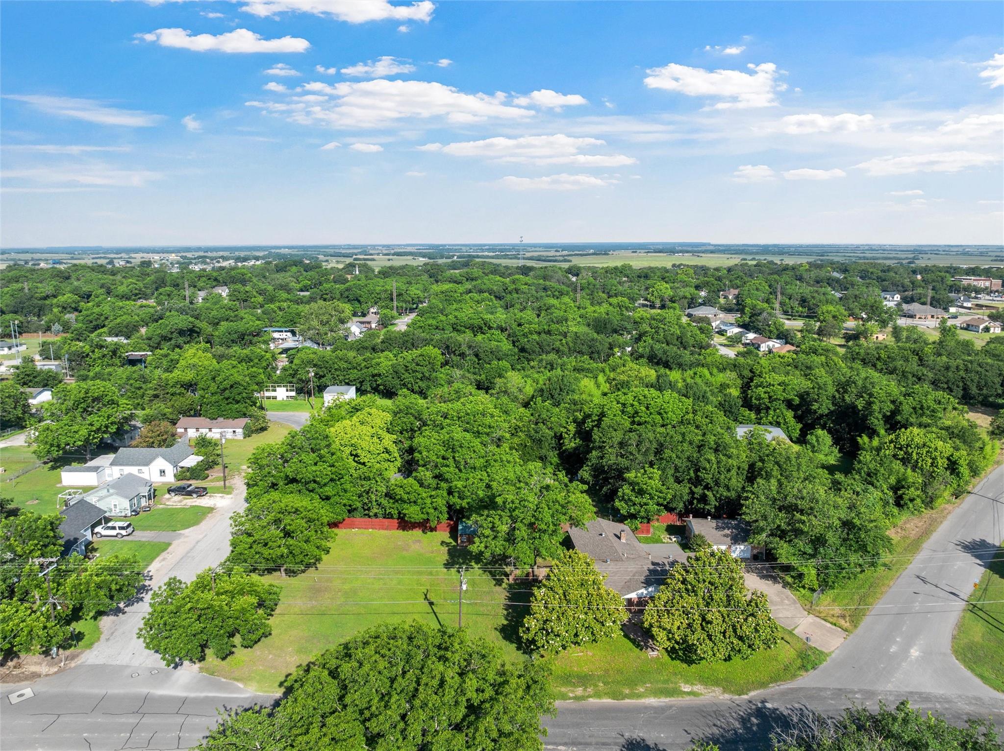 main property photo 37