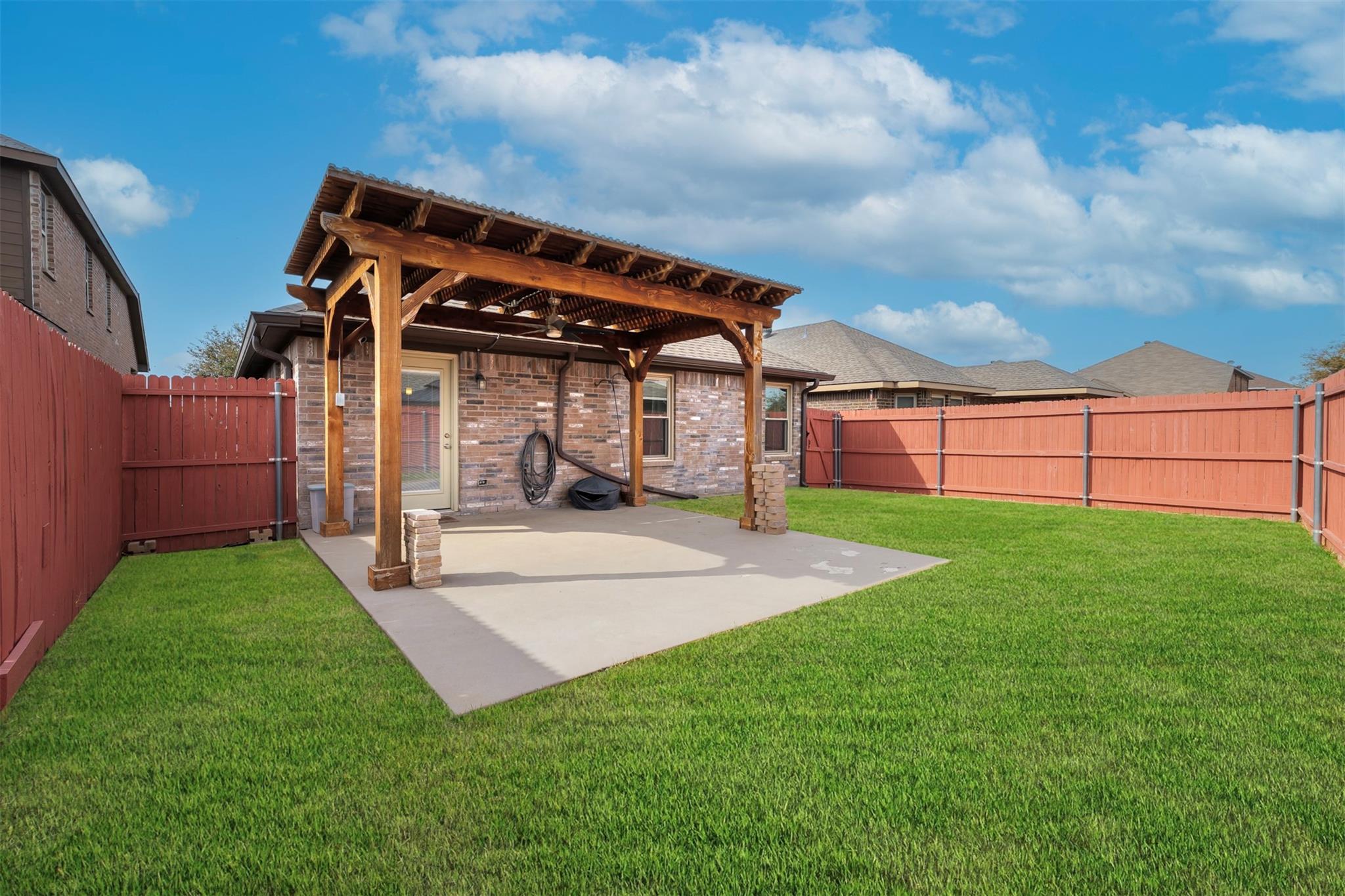 main property photo 29