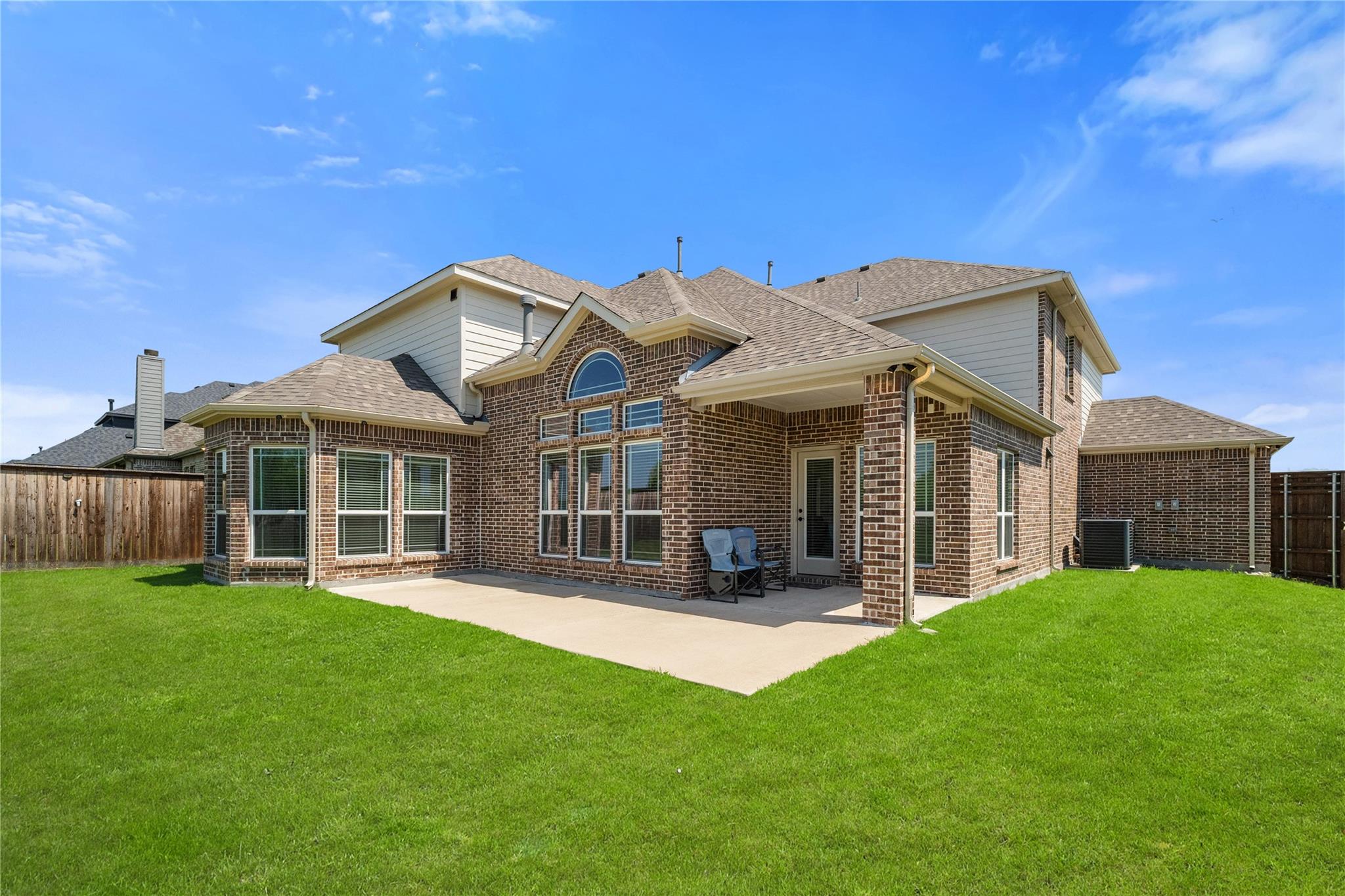main property photo 34