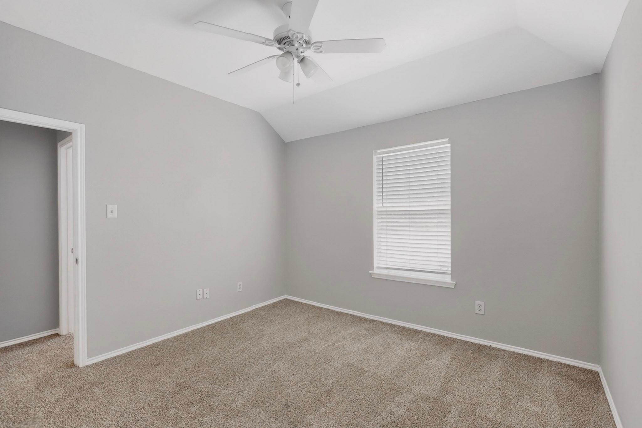 property viewer photo 22