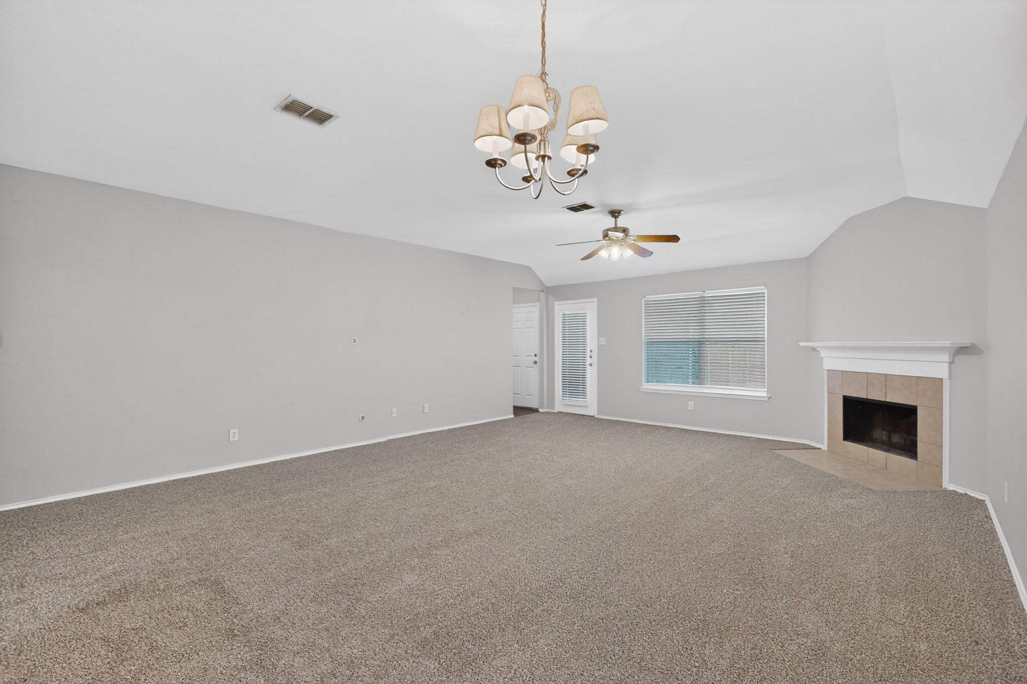 property viewer photo 4