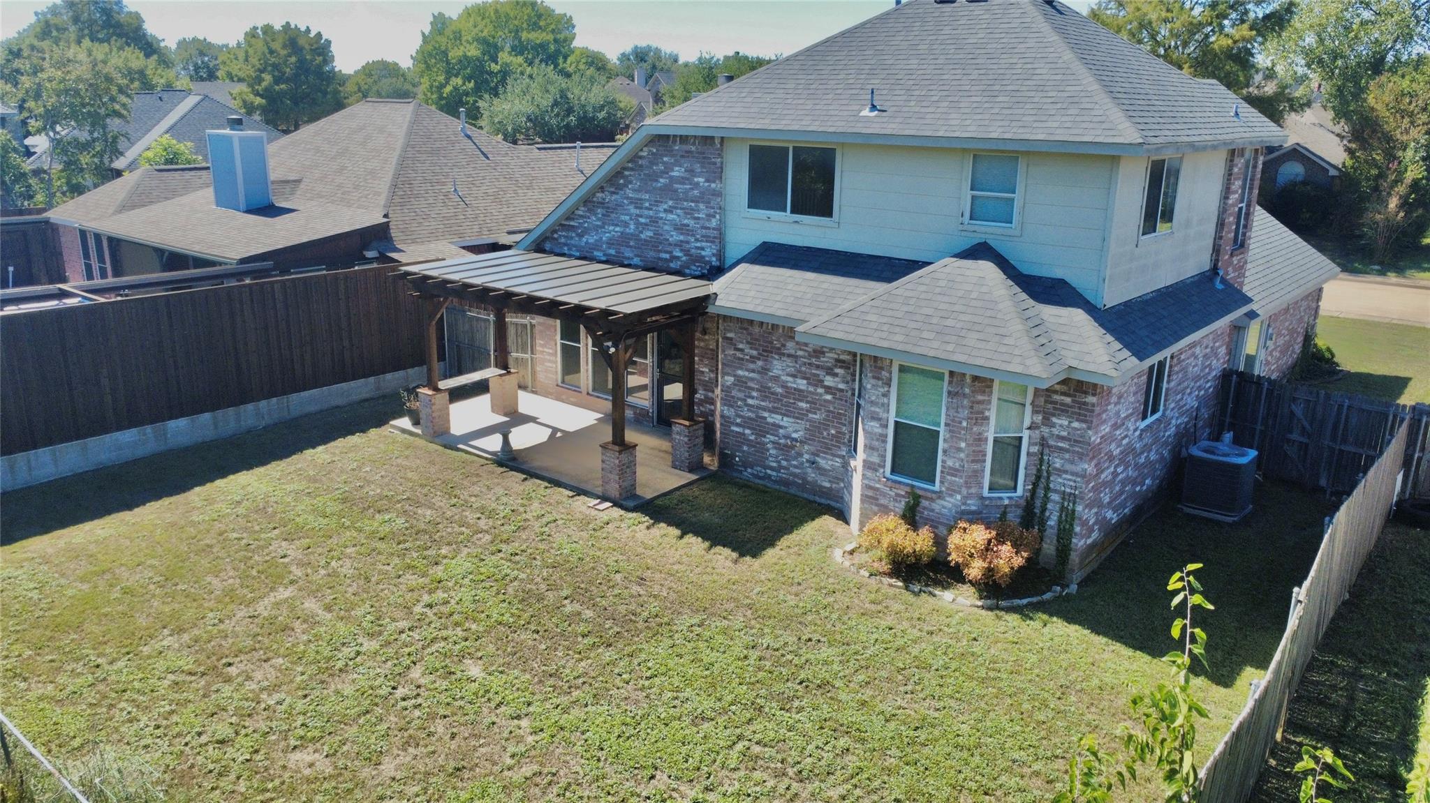 main property photo 21