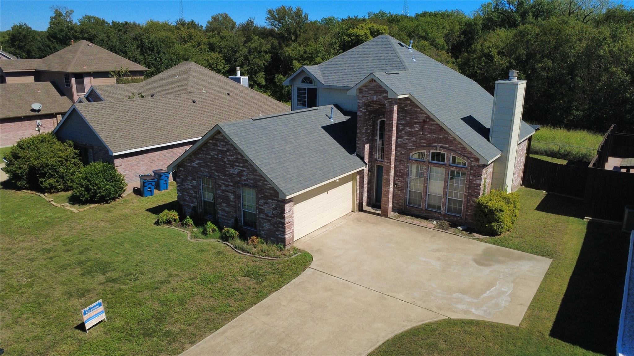 main property photo 22