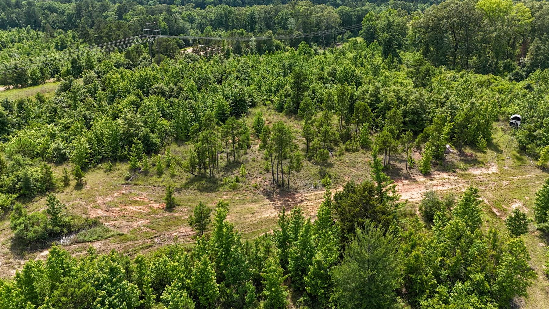 main property photo 31