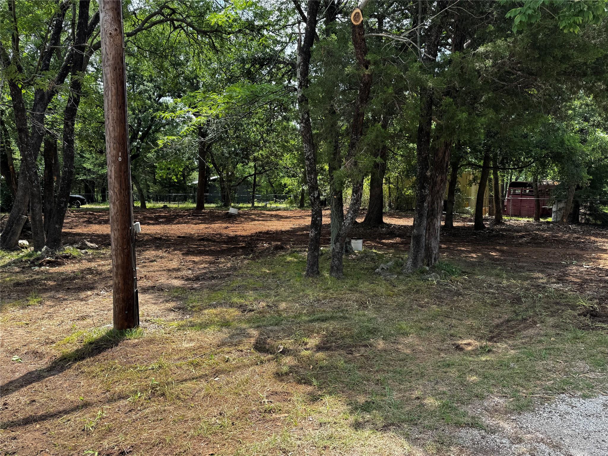 main property photo 14