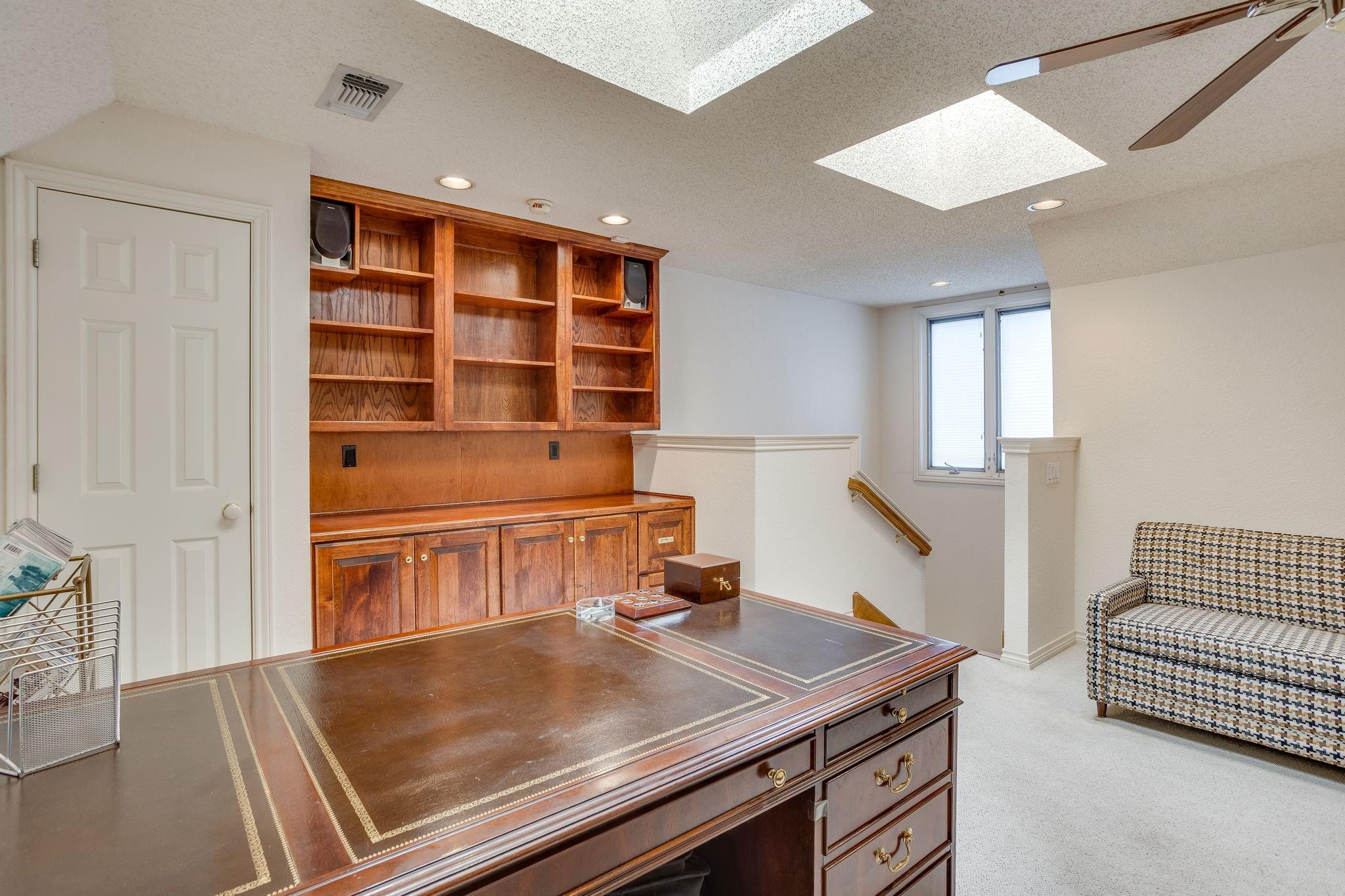 main property photo 37