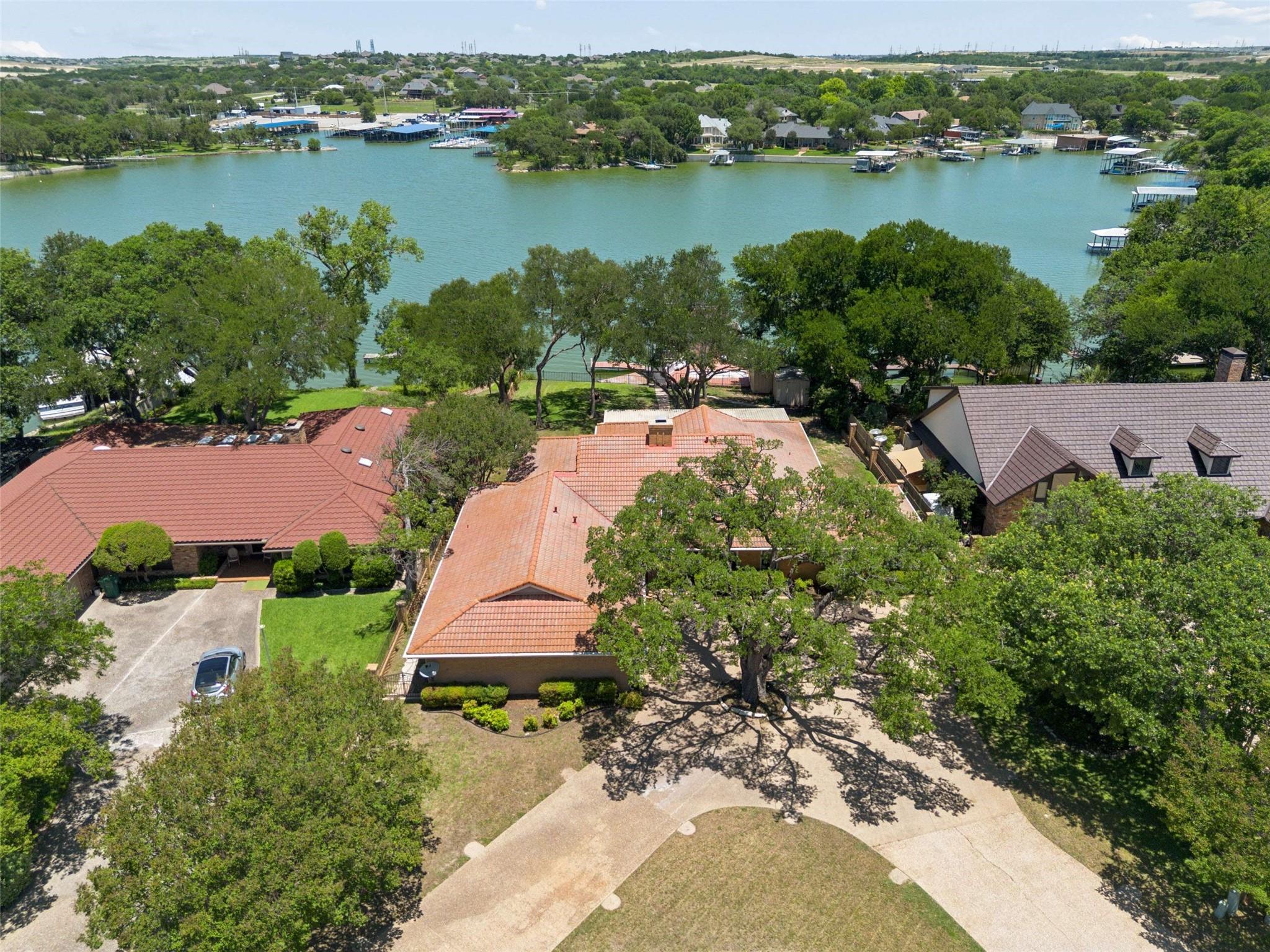 main property photo 39