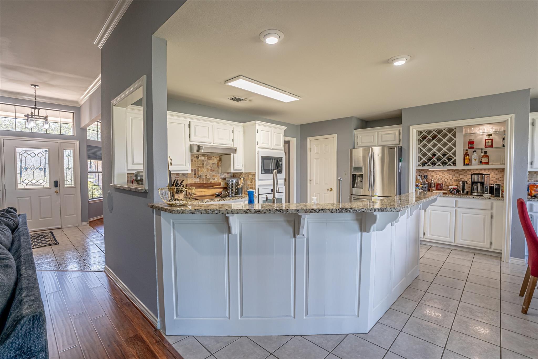 main property photo 18