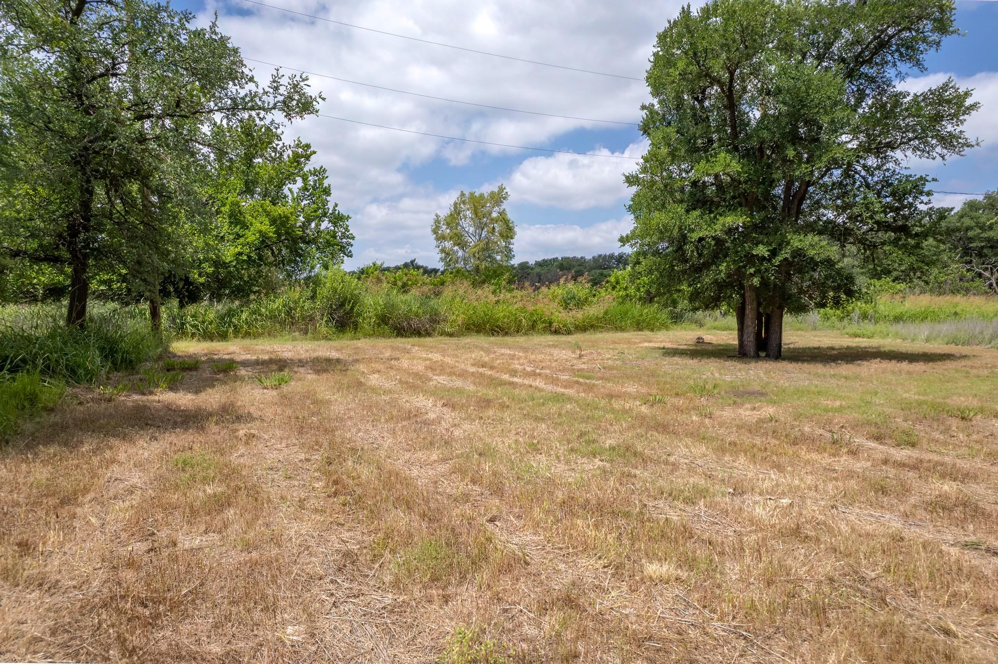 main property photo 34
