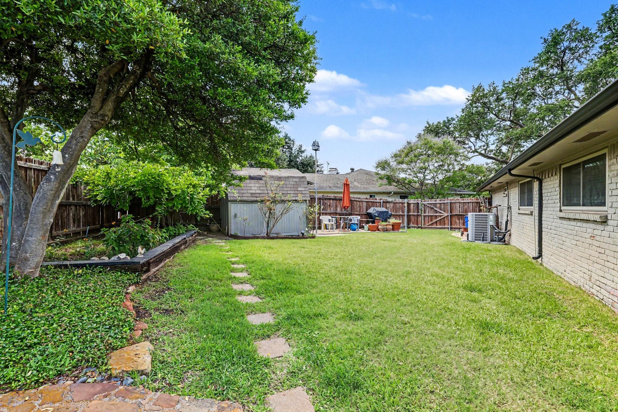 main property photo 27