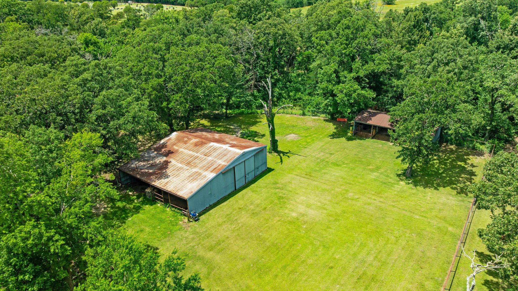 main property photo 34