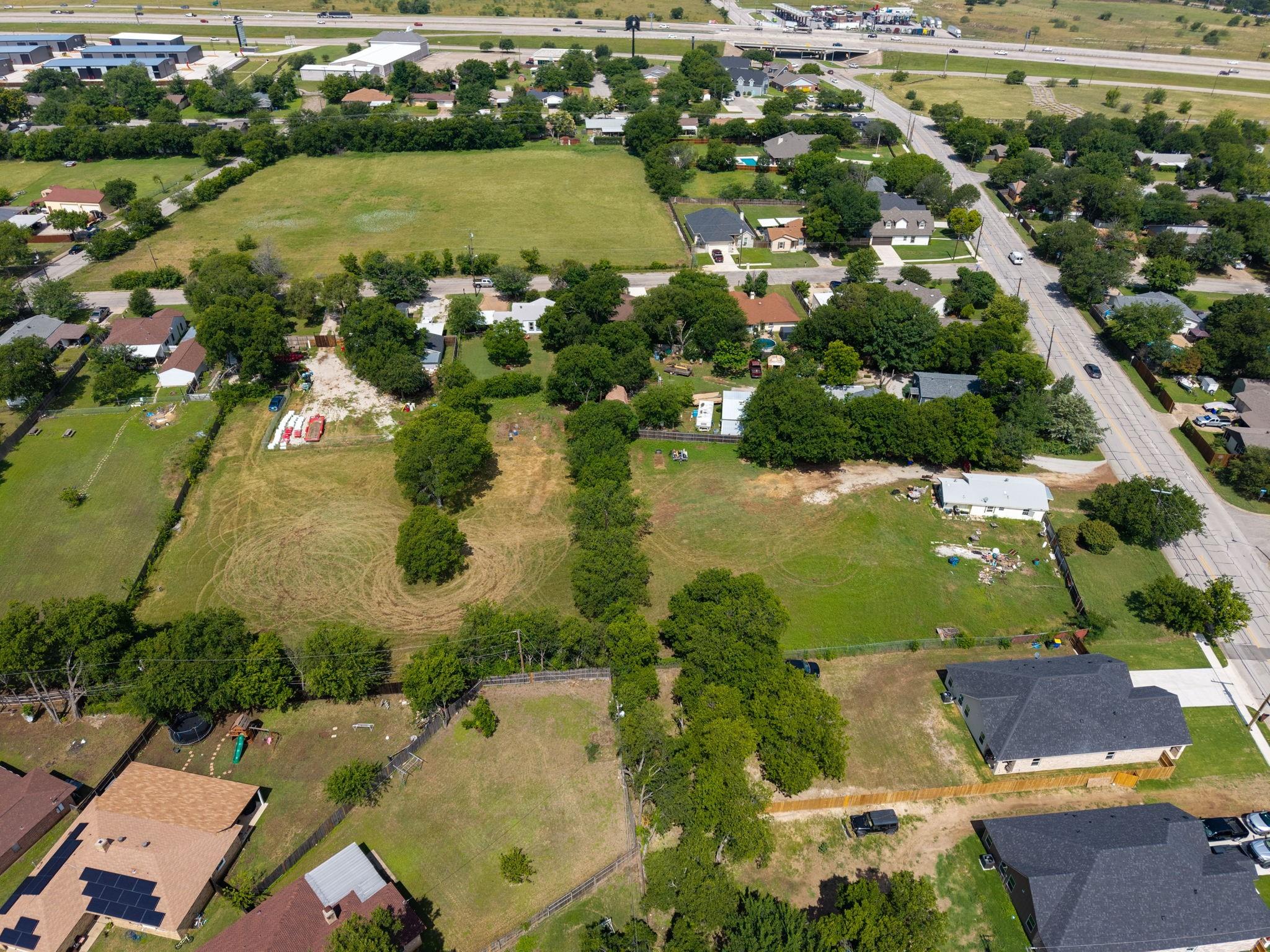 main property photo 8