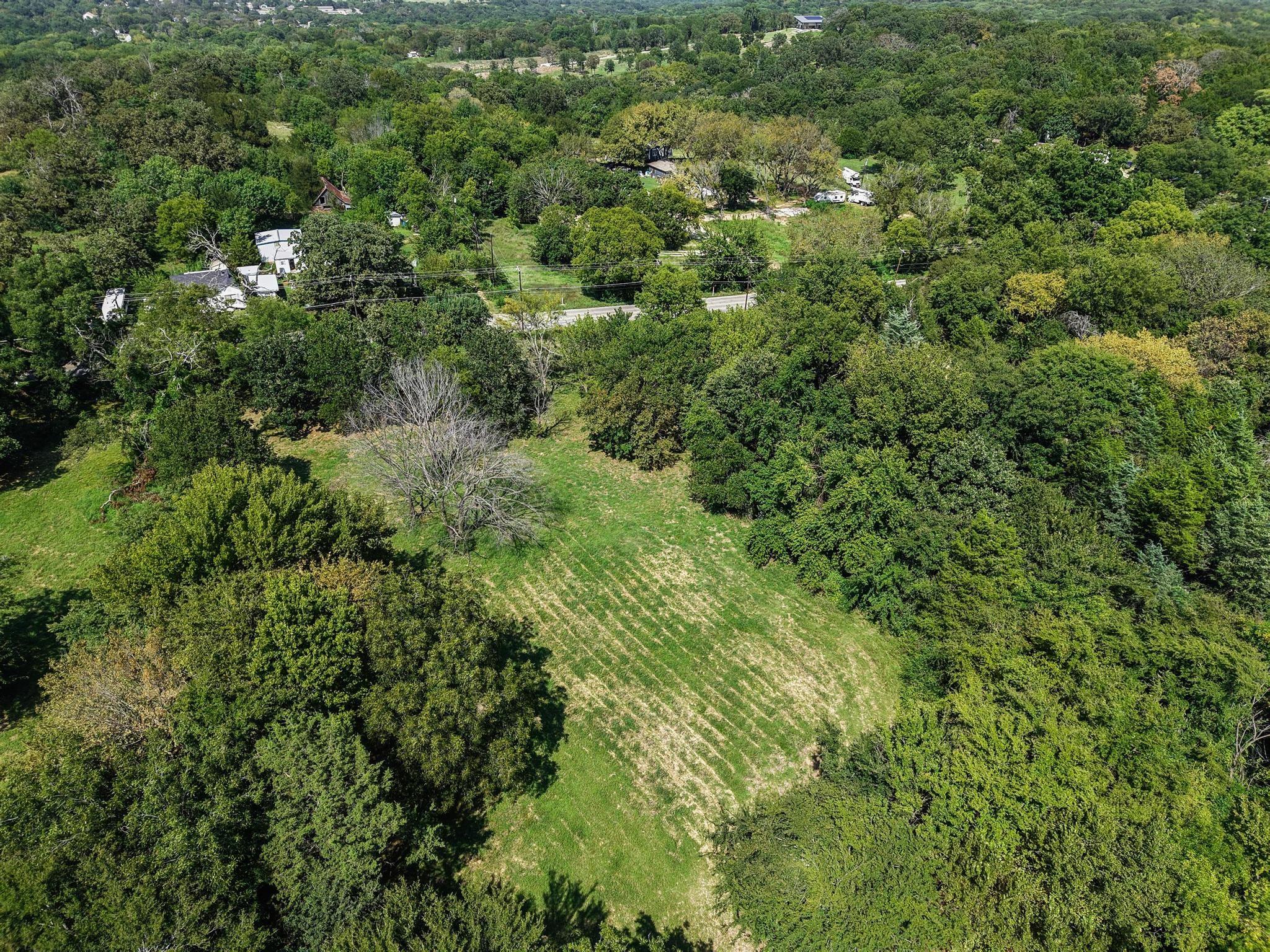main property photo 16