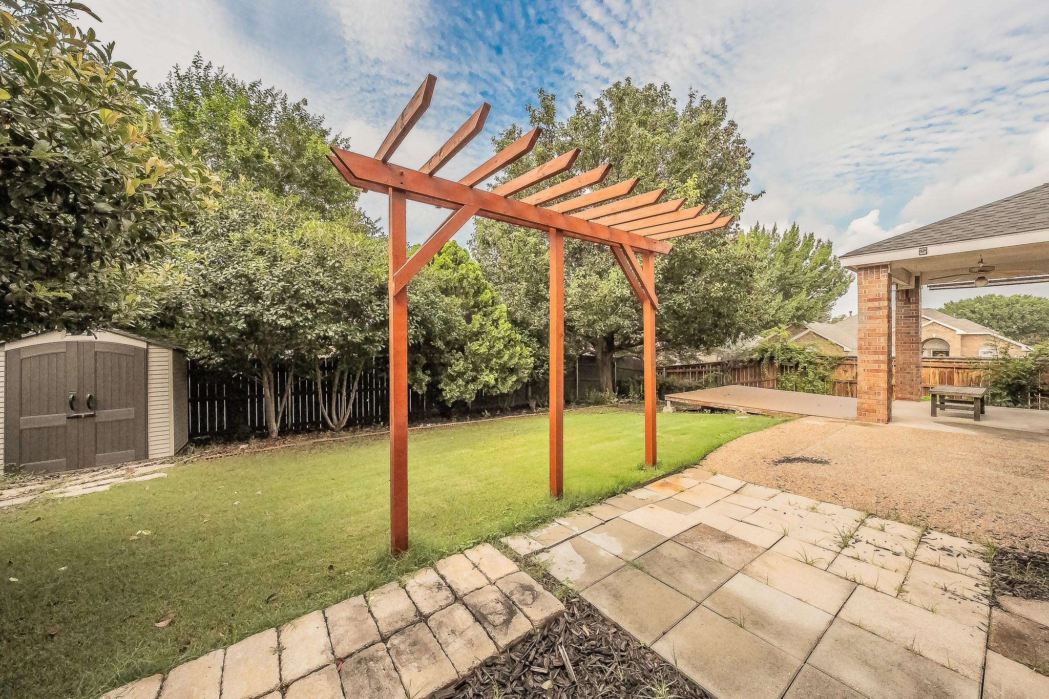 main property photo 38