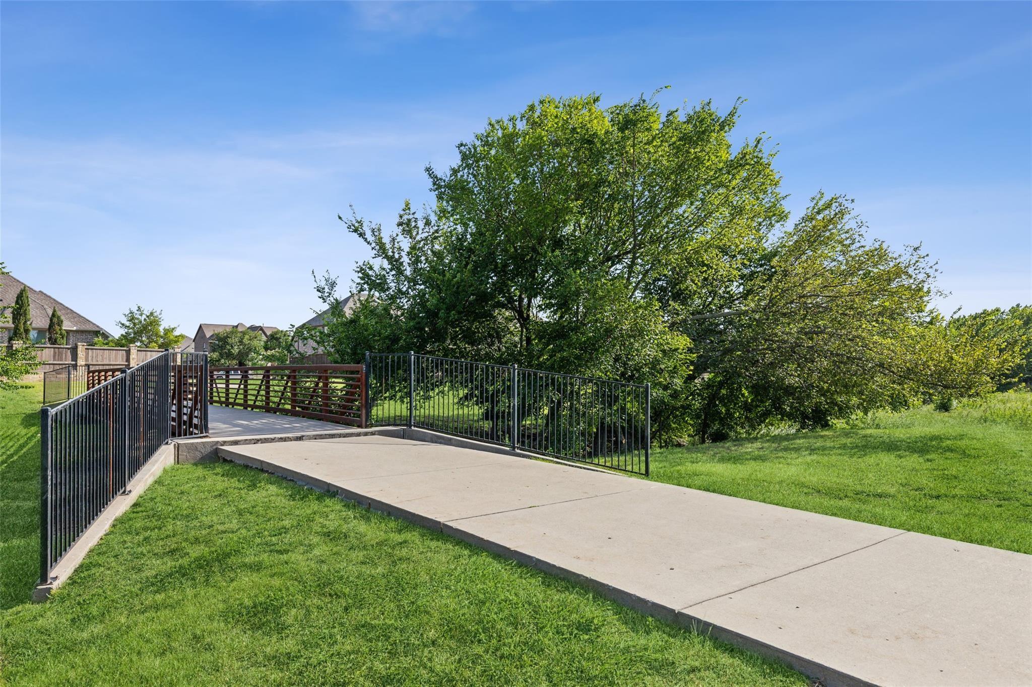 main property photo 39