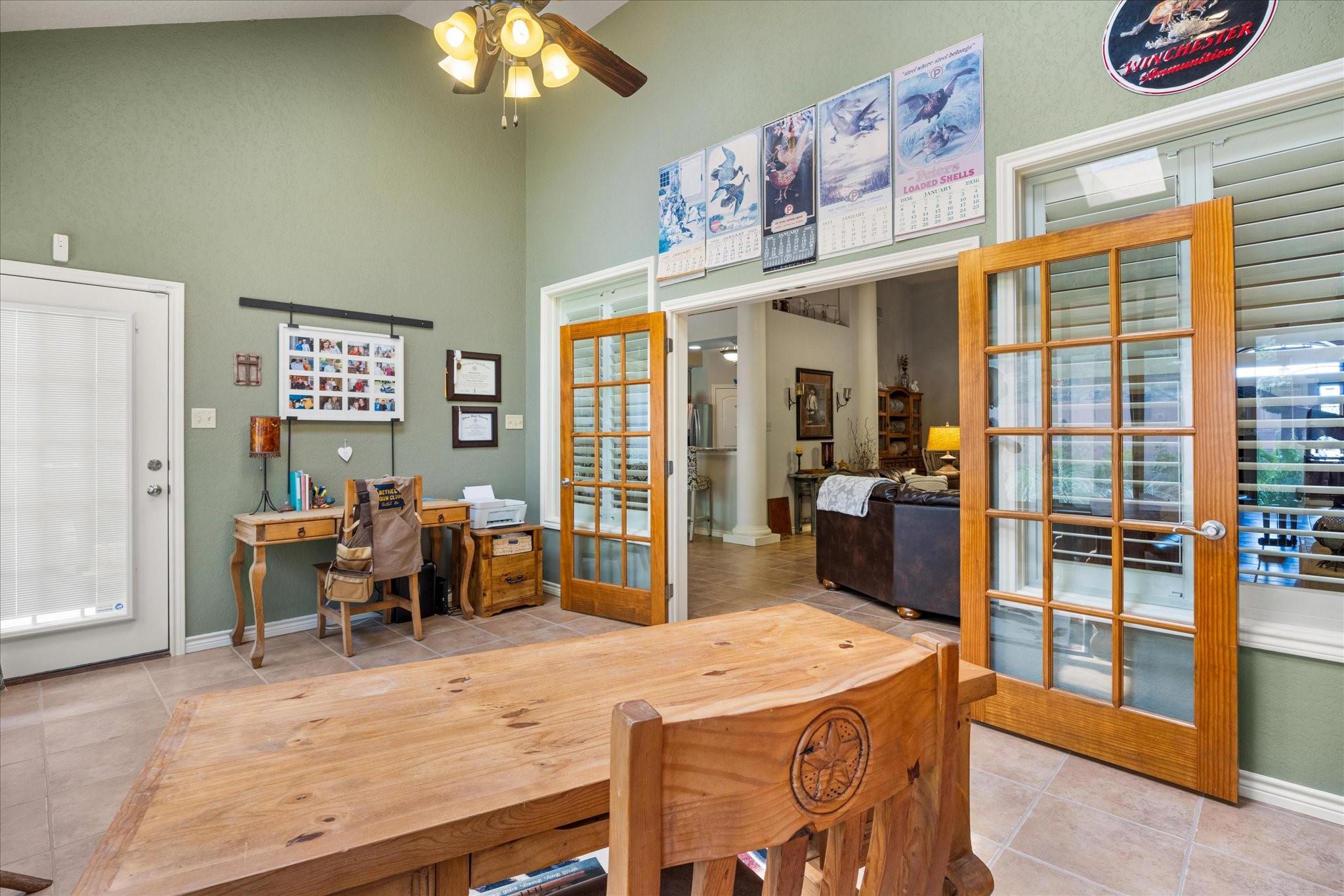 main property photo 17