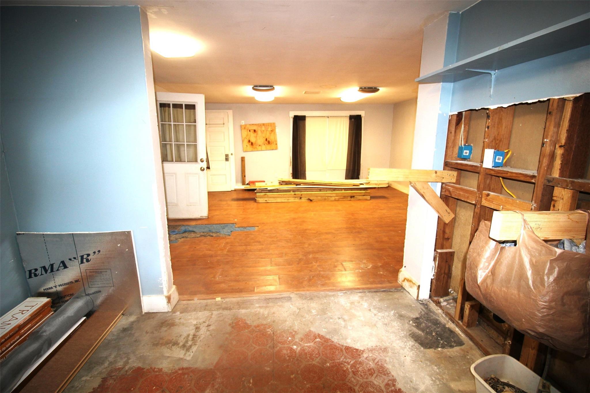 main property photo 21