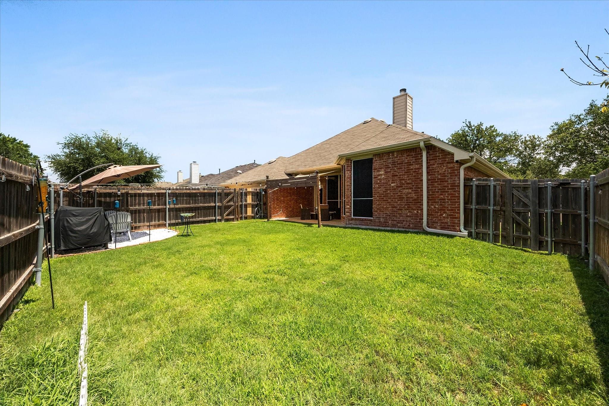 main property photo 27