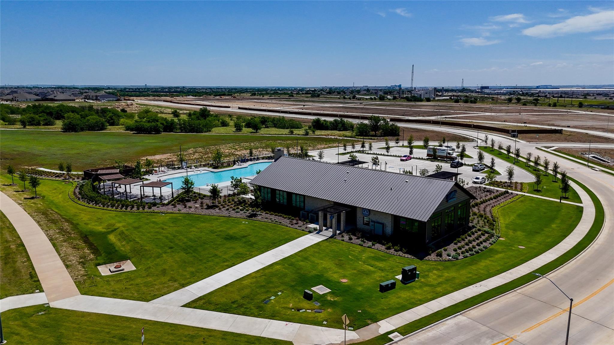 main property photo 20