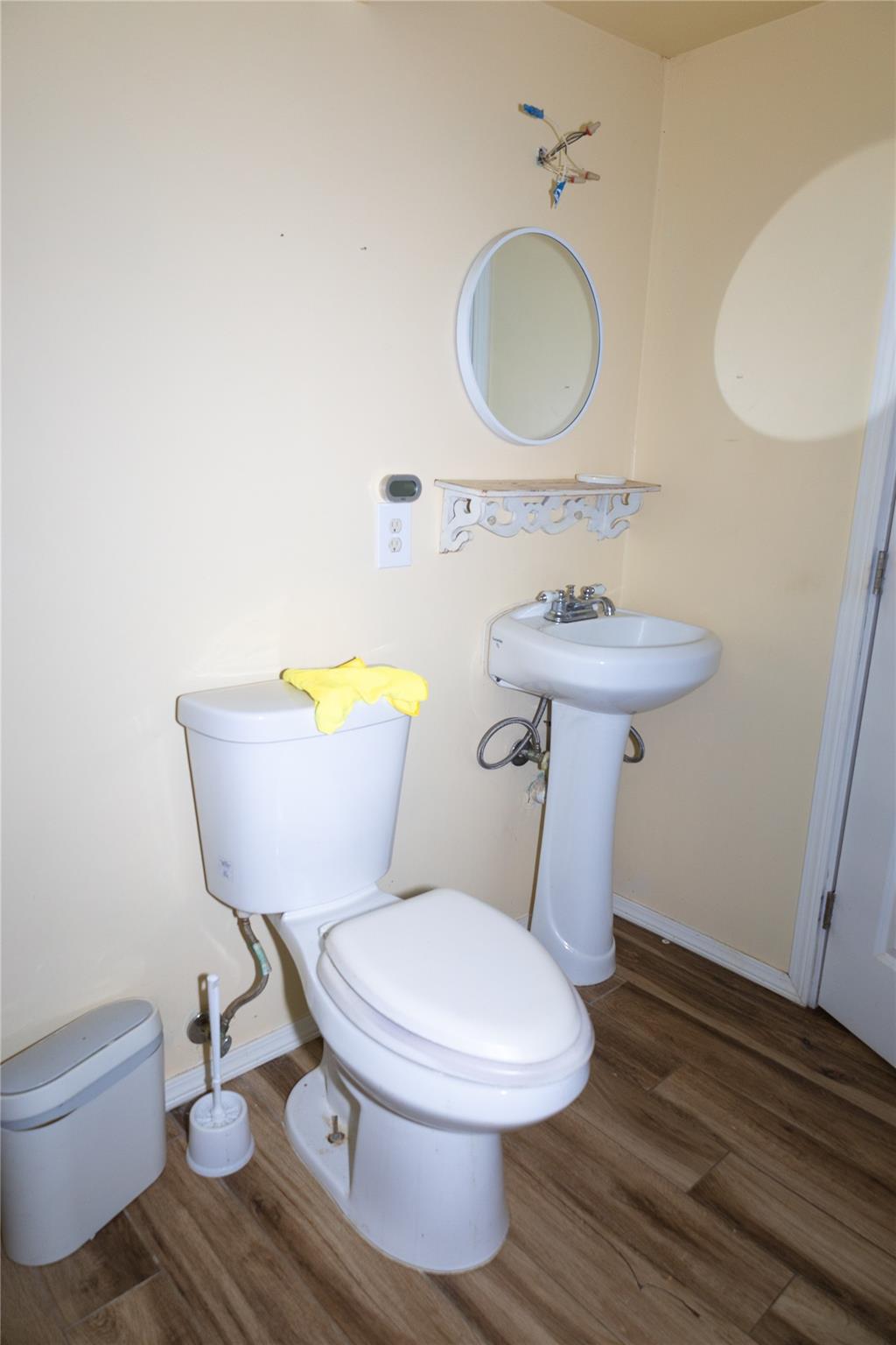 main property photo 10