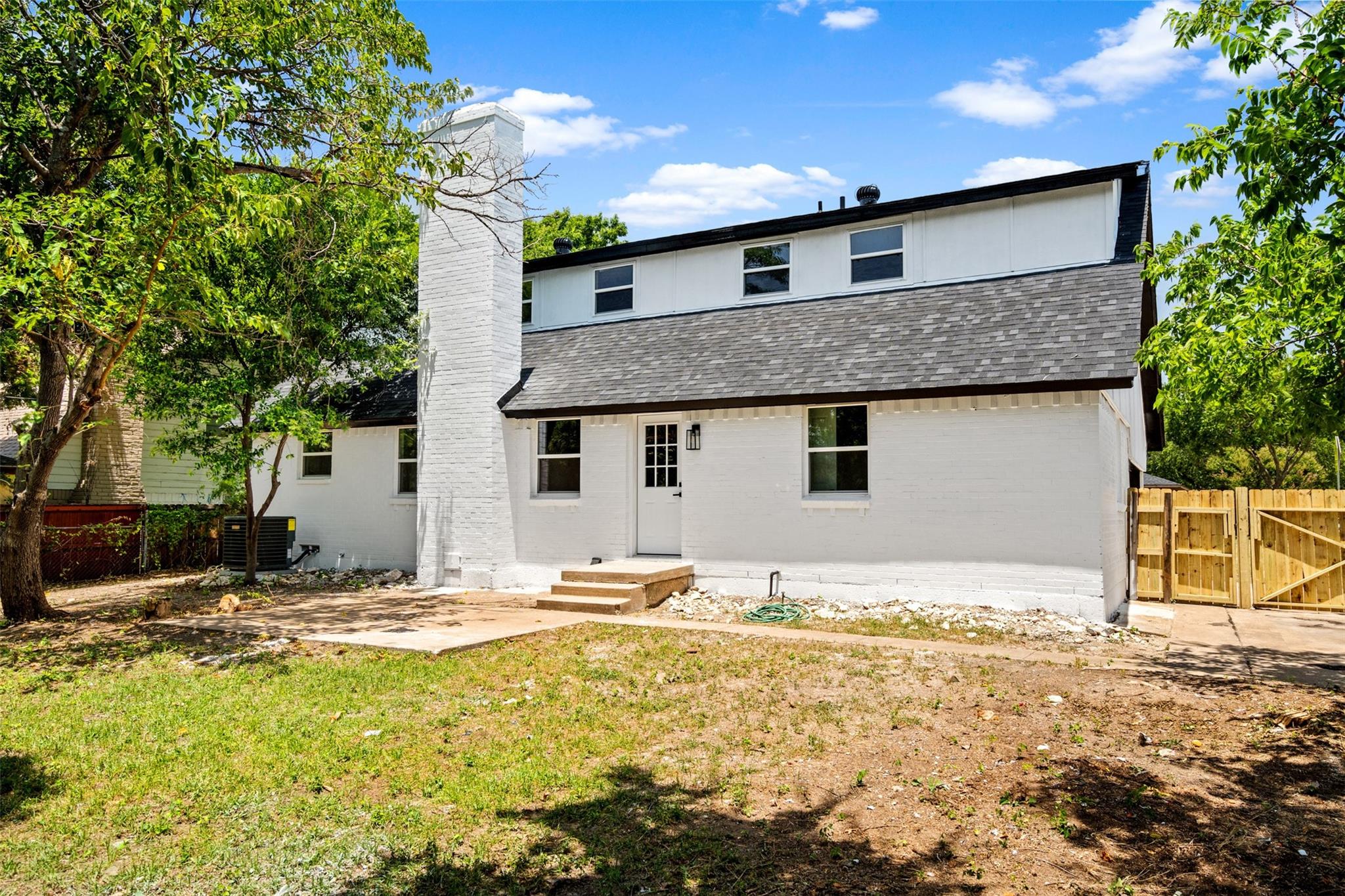 main property photo 27