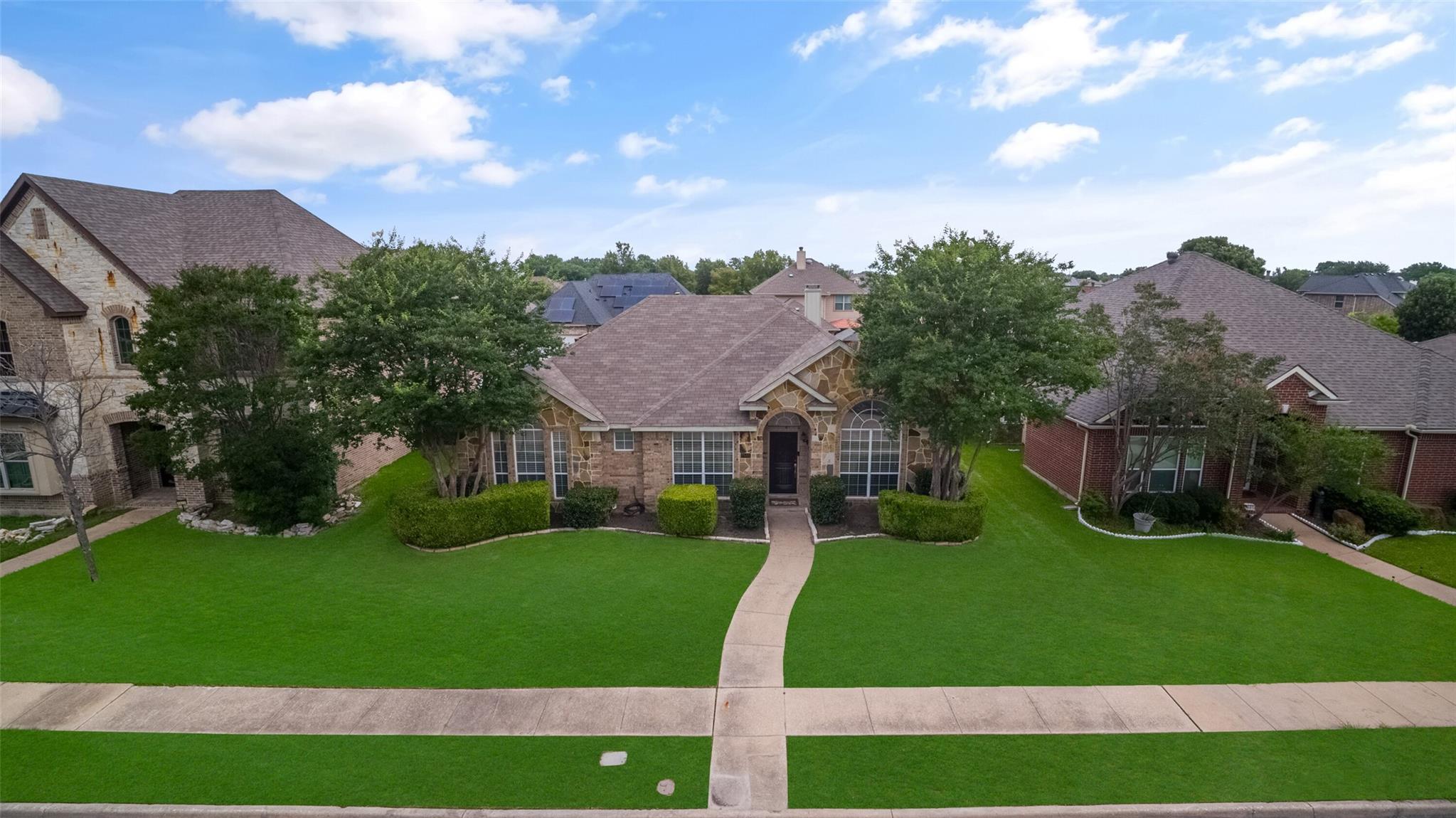 main property photo 32