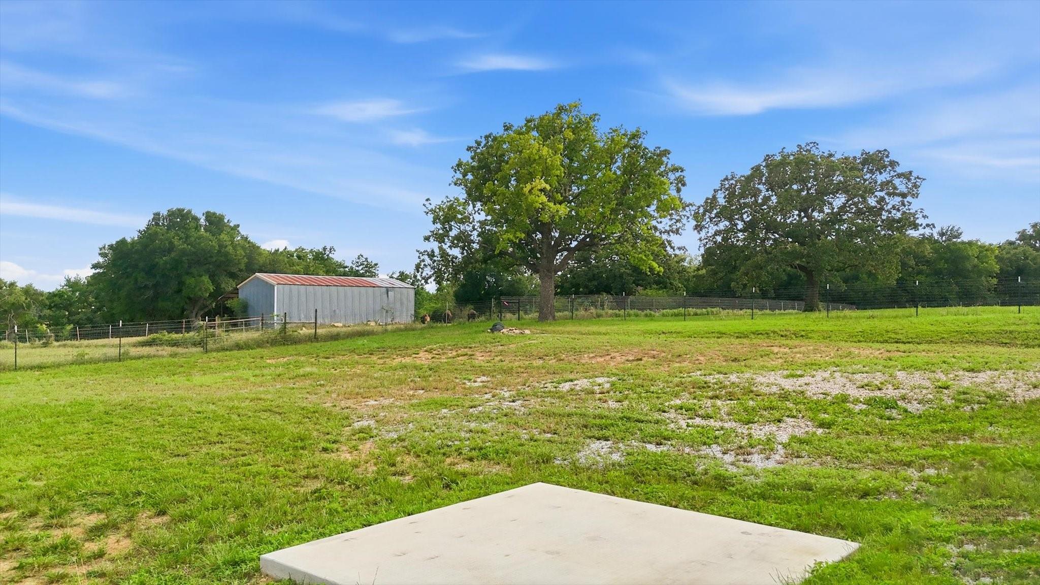 main property photo 7