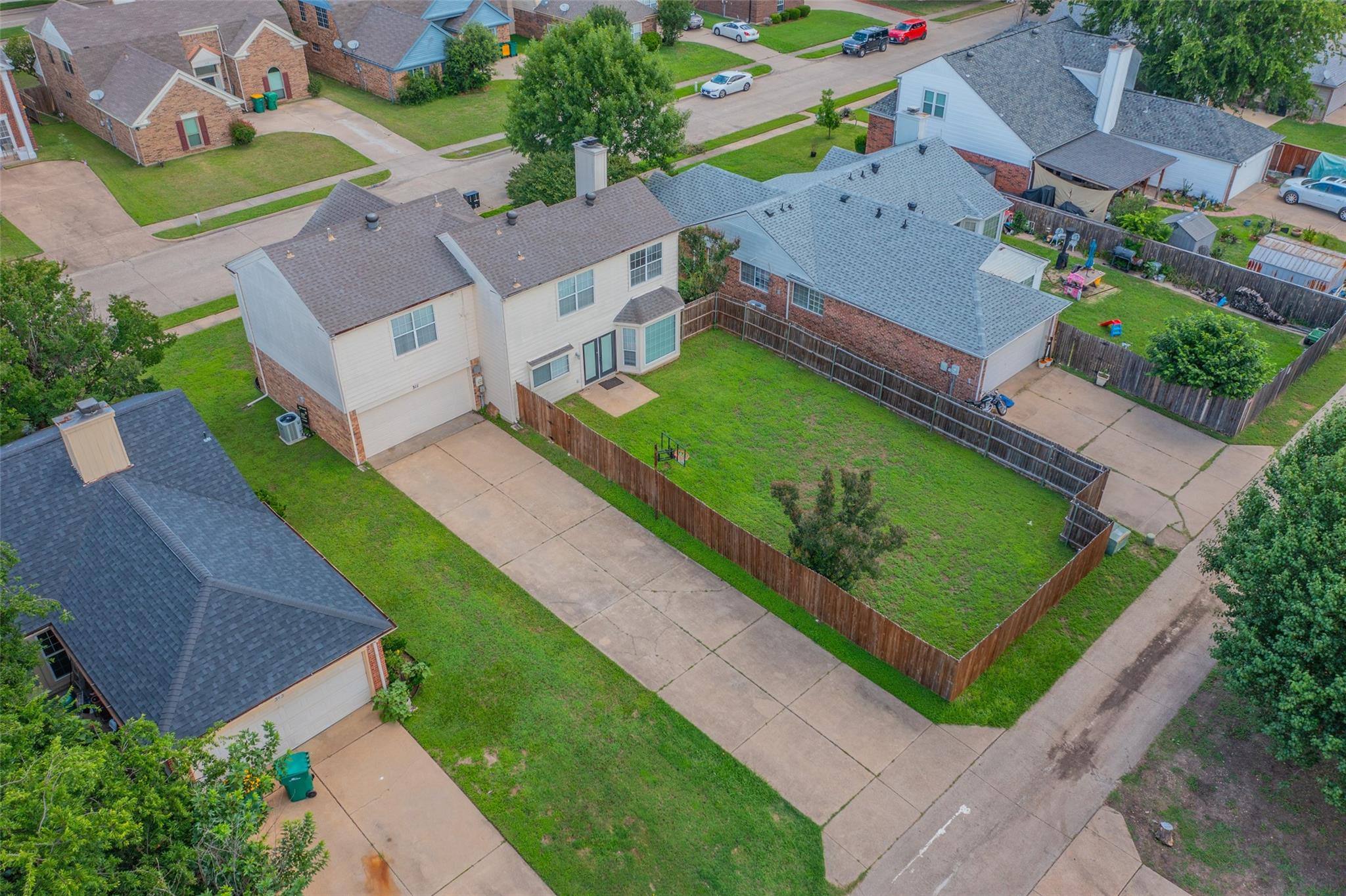 main property photo 24