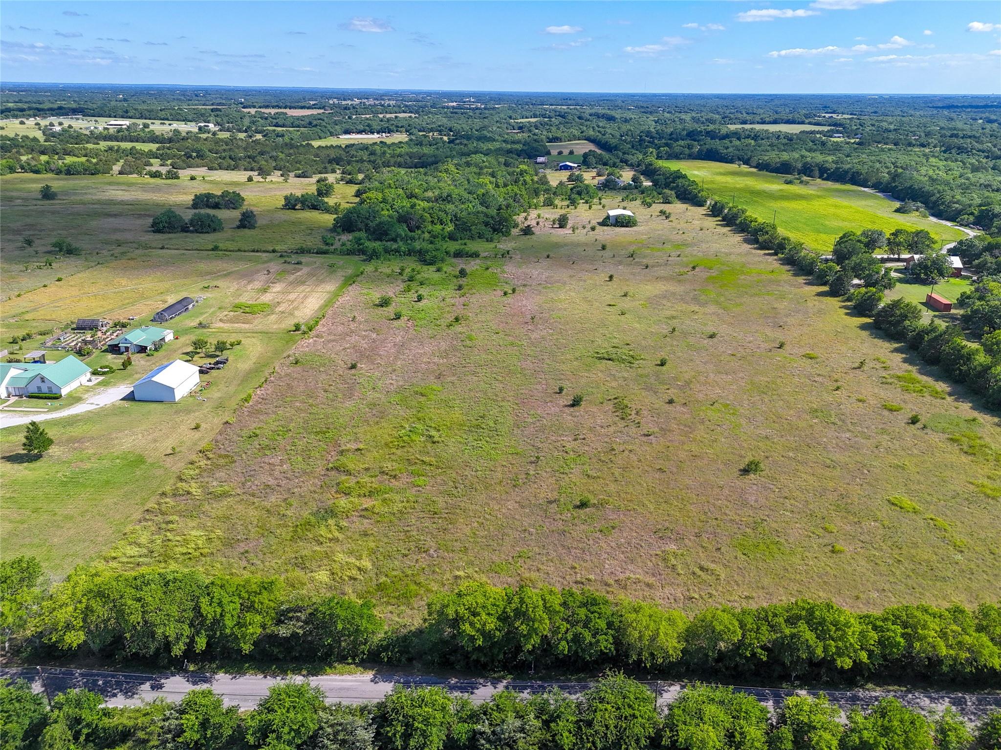 main property photo 15