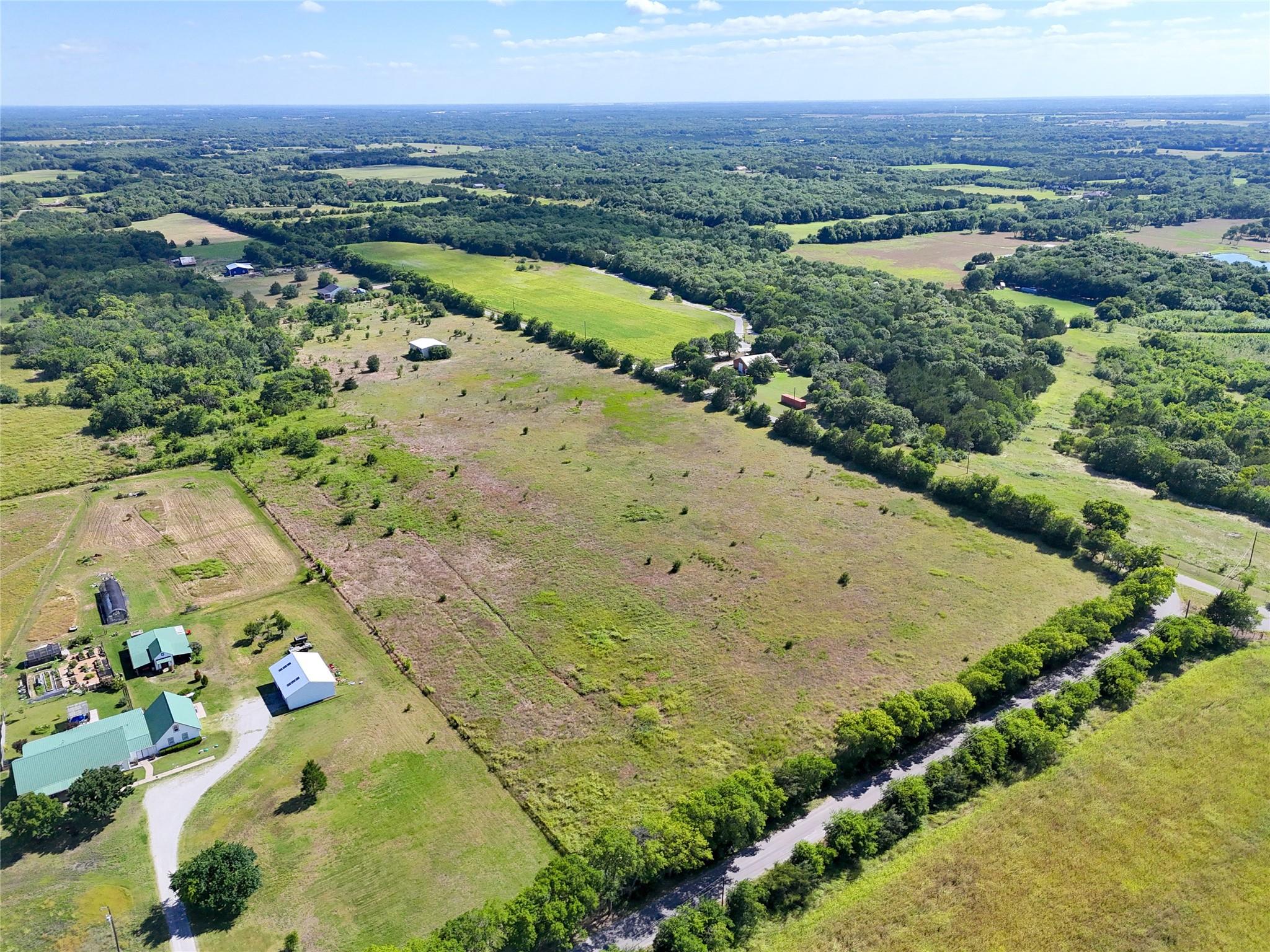 main property photo 5