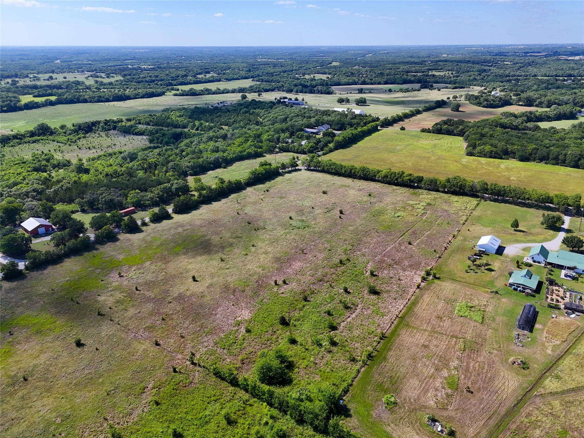 main property photo 8