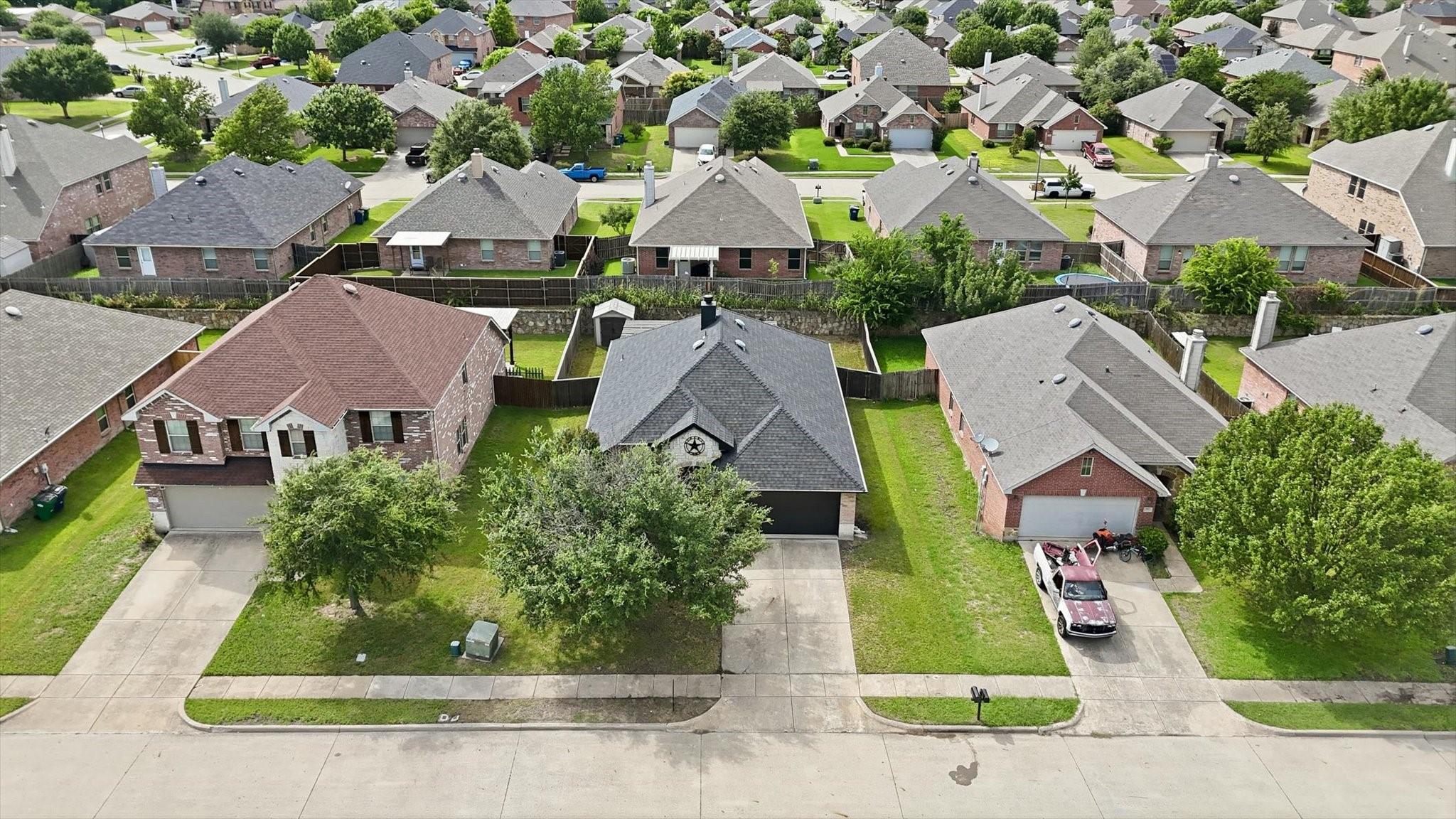 main property photo 23