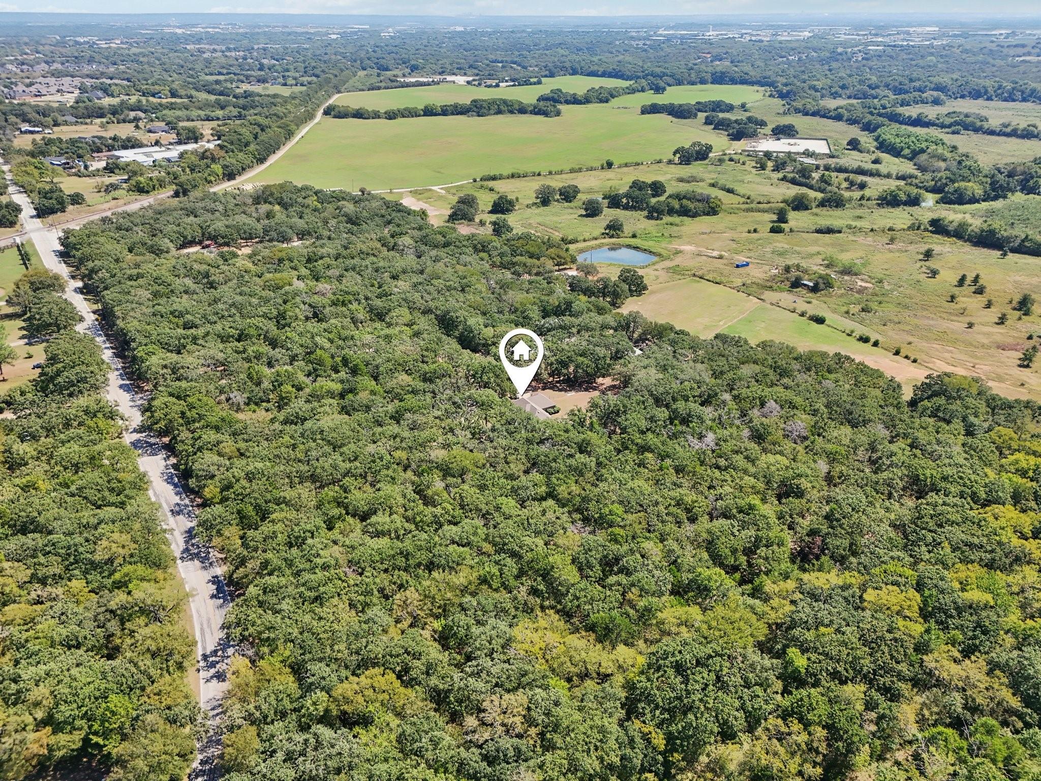 main property photo 5