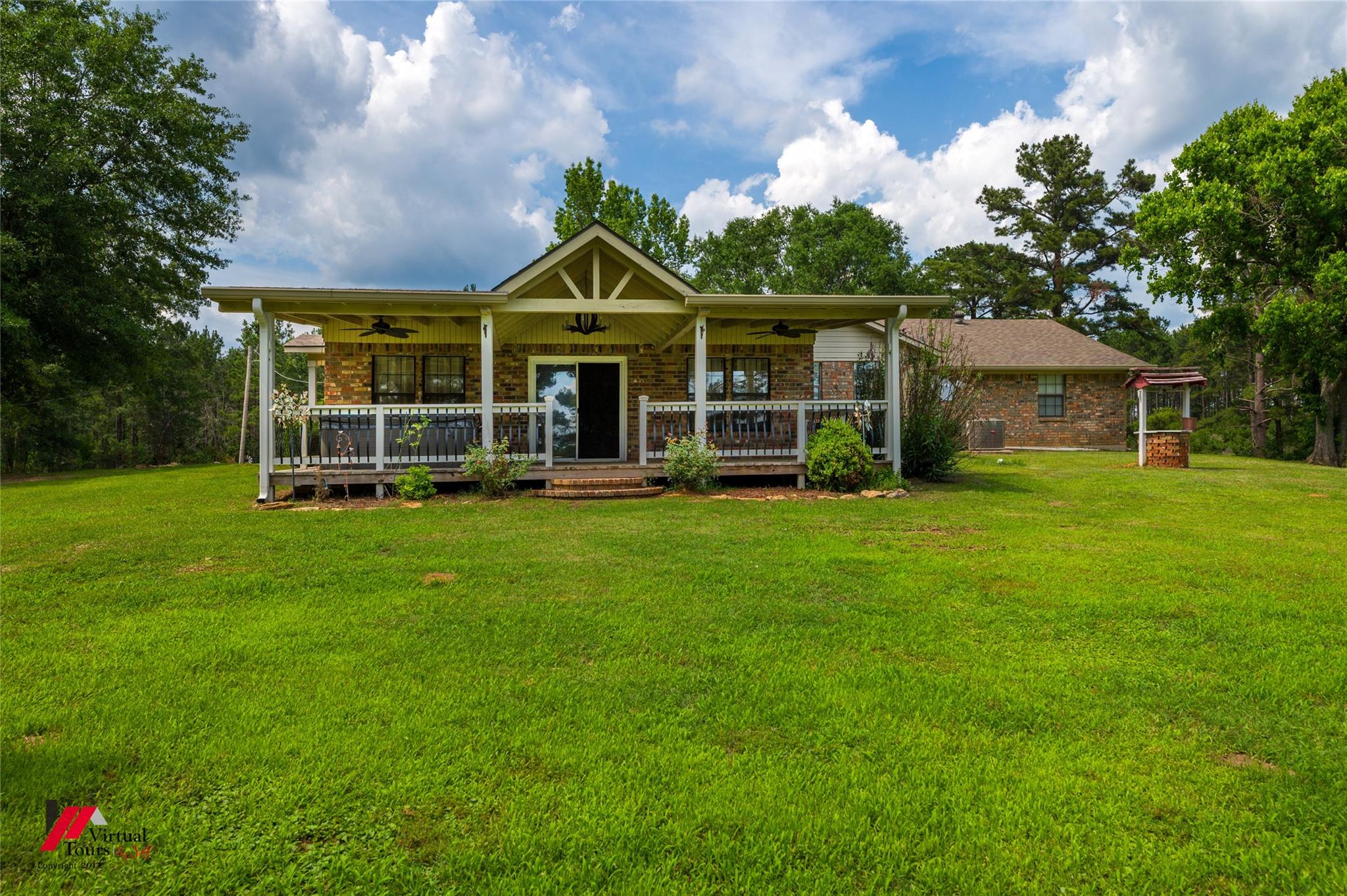 main property photo 31
