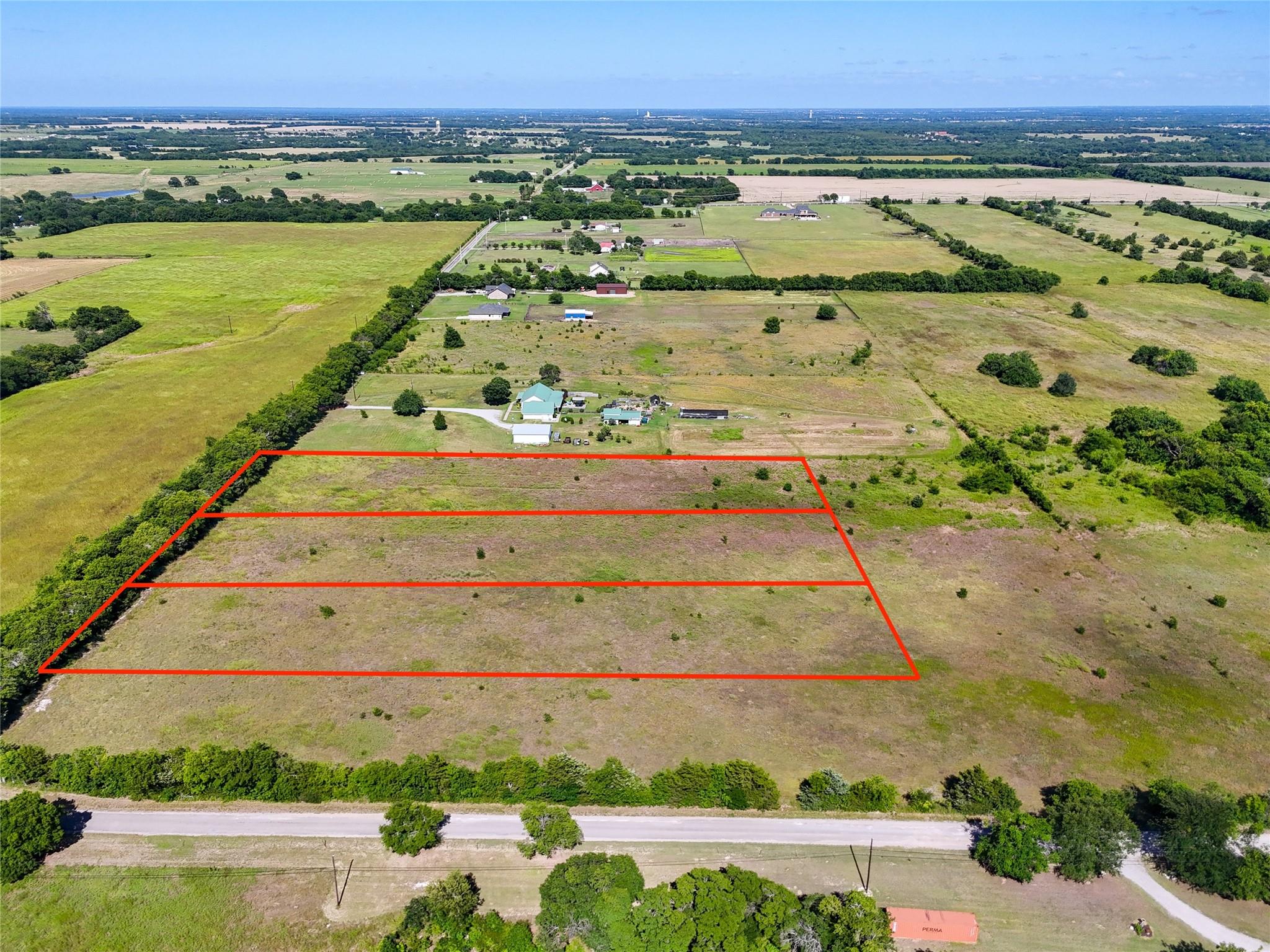 main property photo 11