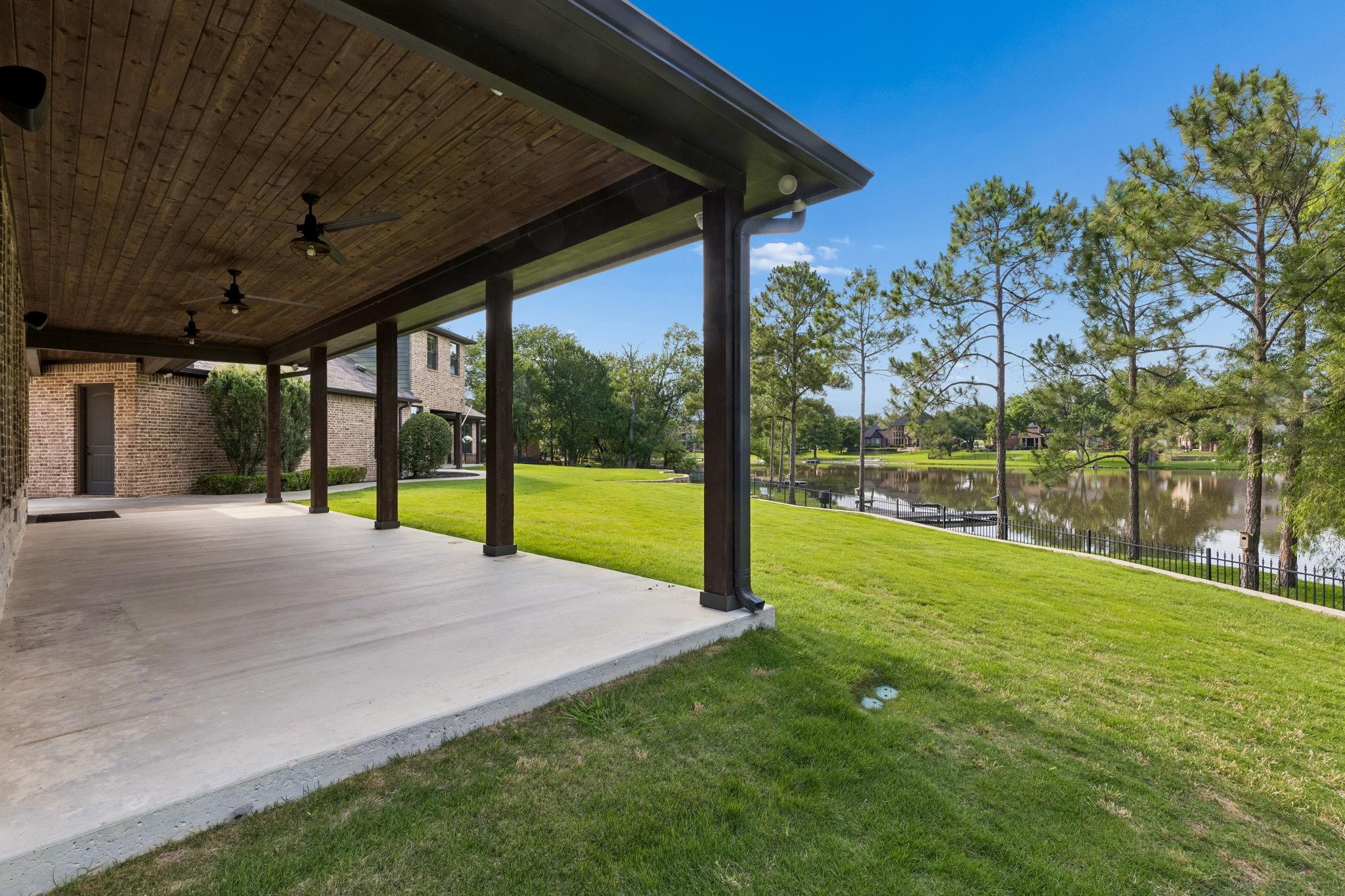main property photo 37