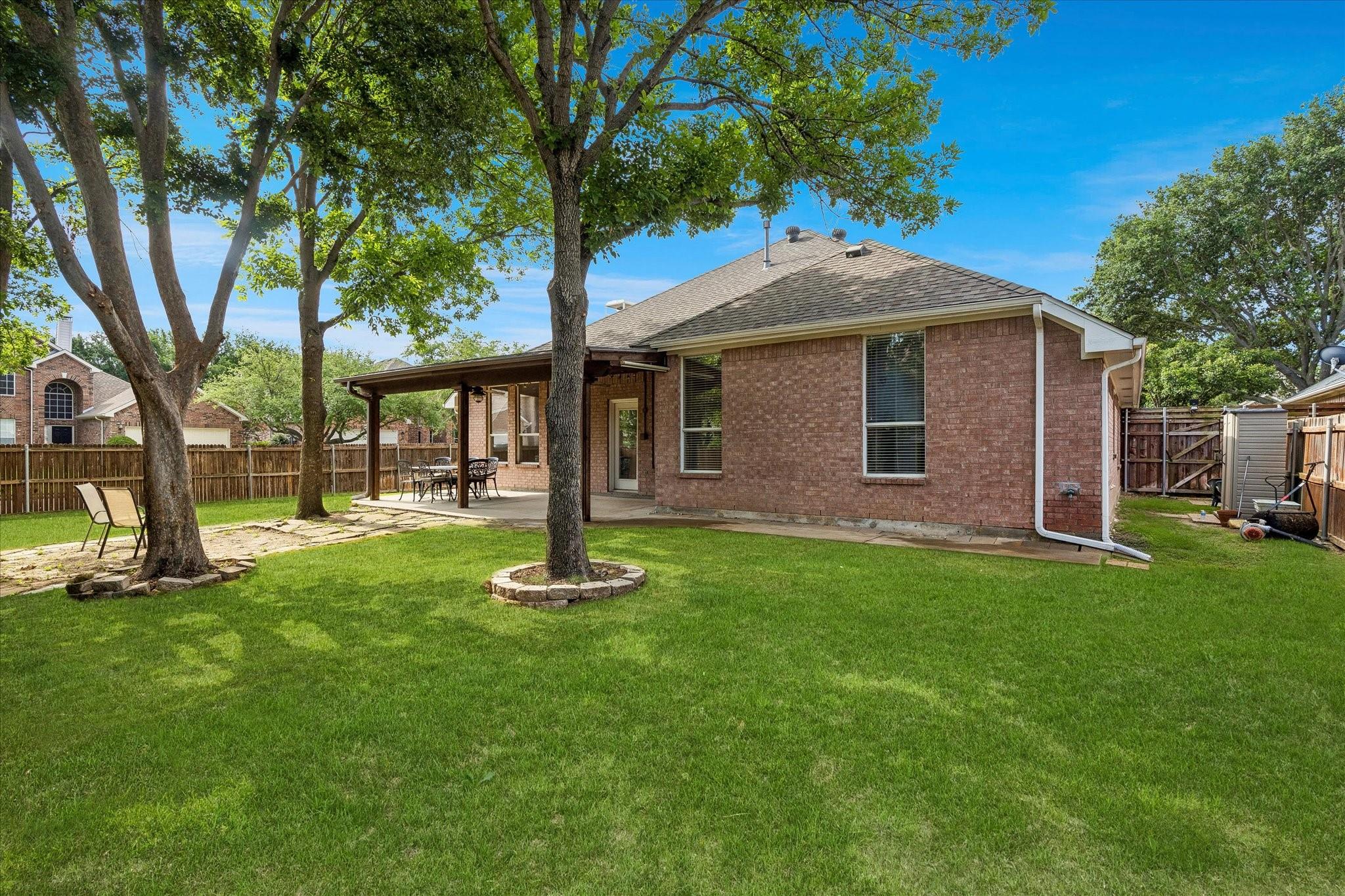 main property photo 22